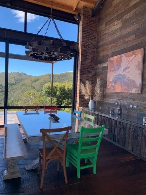 Dining area in Casa Pionono - Sopó