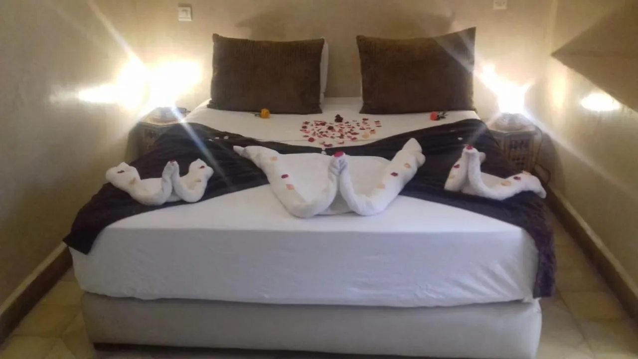 Bedroom, Bed in Riad Chalymar