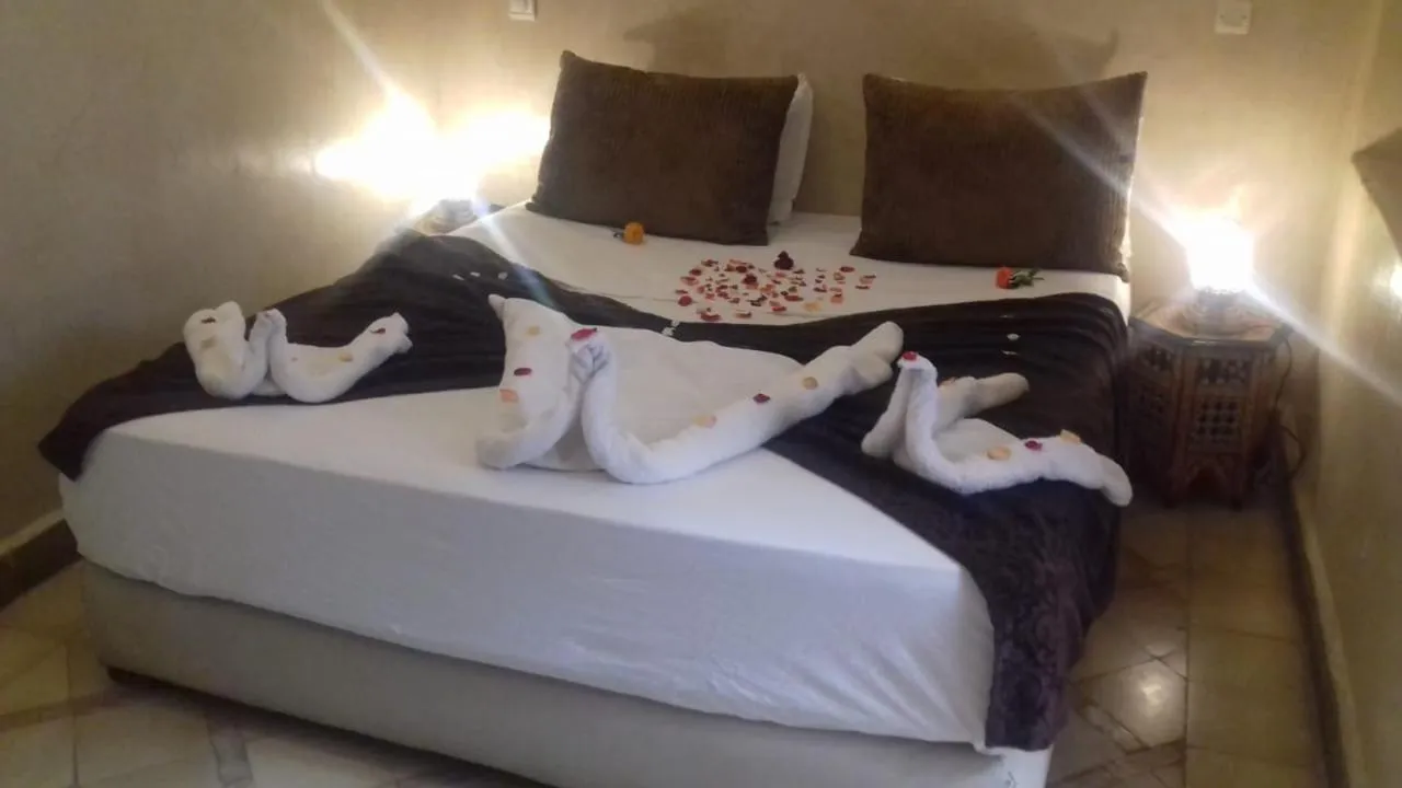 Bedroom, Bed in Riad Chalymar