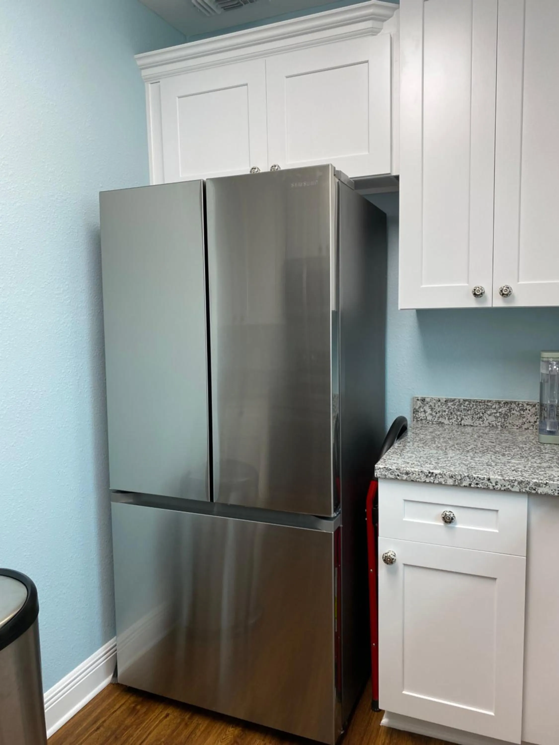 Kitchen or kitchenette in Ocean view, newly renovated home, central location, plenty of parkings
