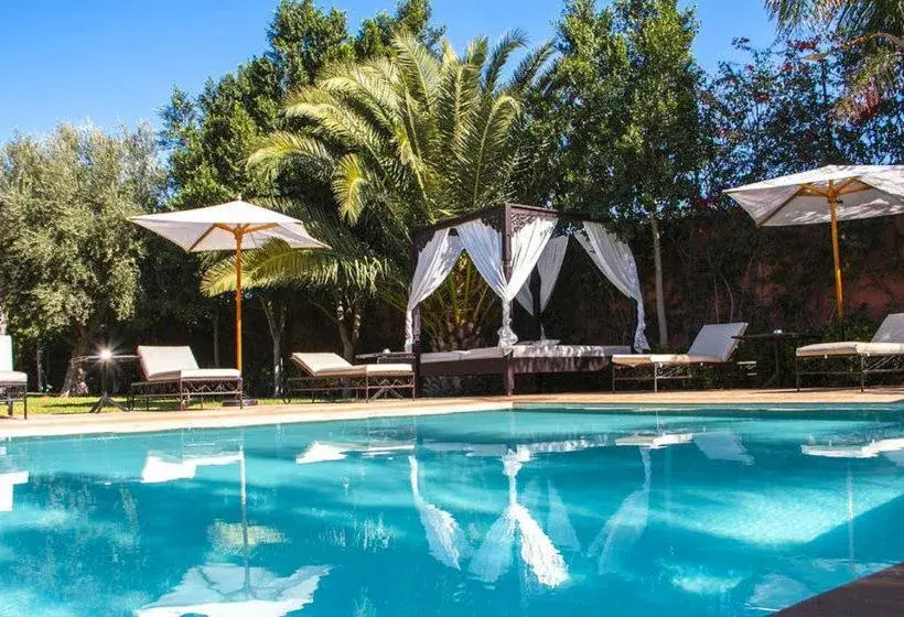 Swimming pool in Palais El Miria & SPA Swimming pool in Palais El Miria & SPA