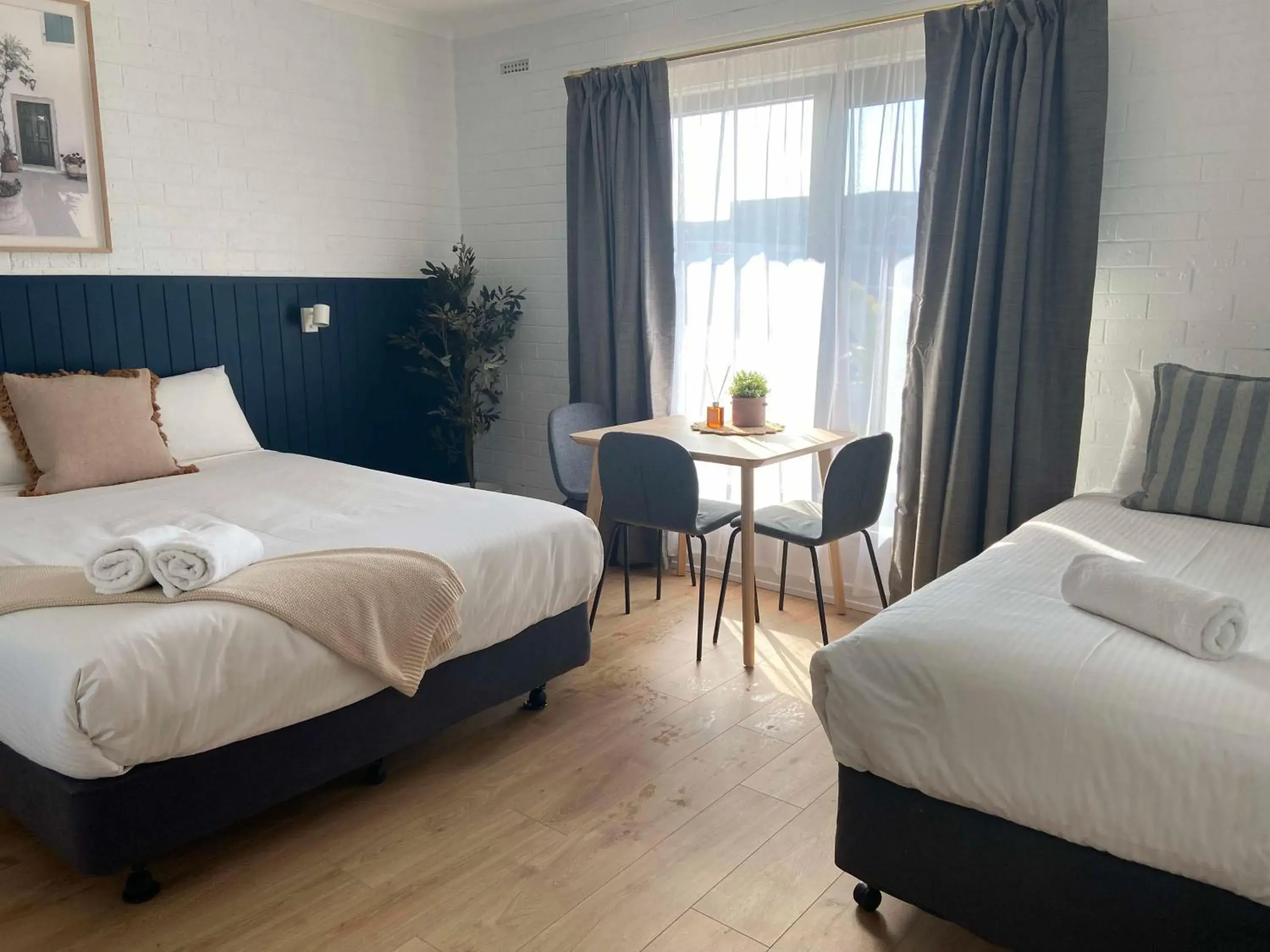 Superior Double or Twin Room in PanCo Victor Harbor Superior Double or Twin Room in PanCo Victor Harbor