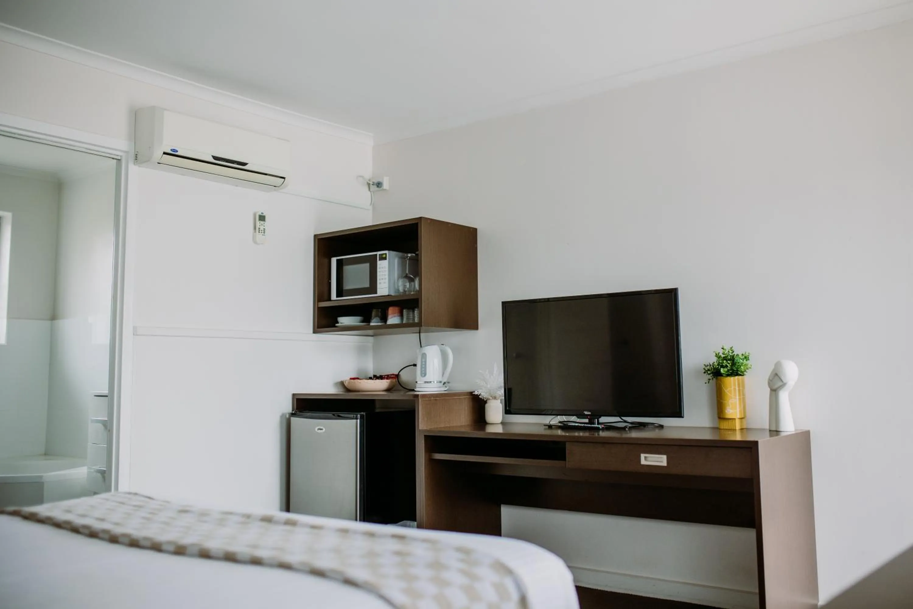 Kitchen or kitchenette in PanCo Victor Harbor