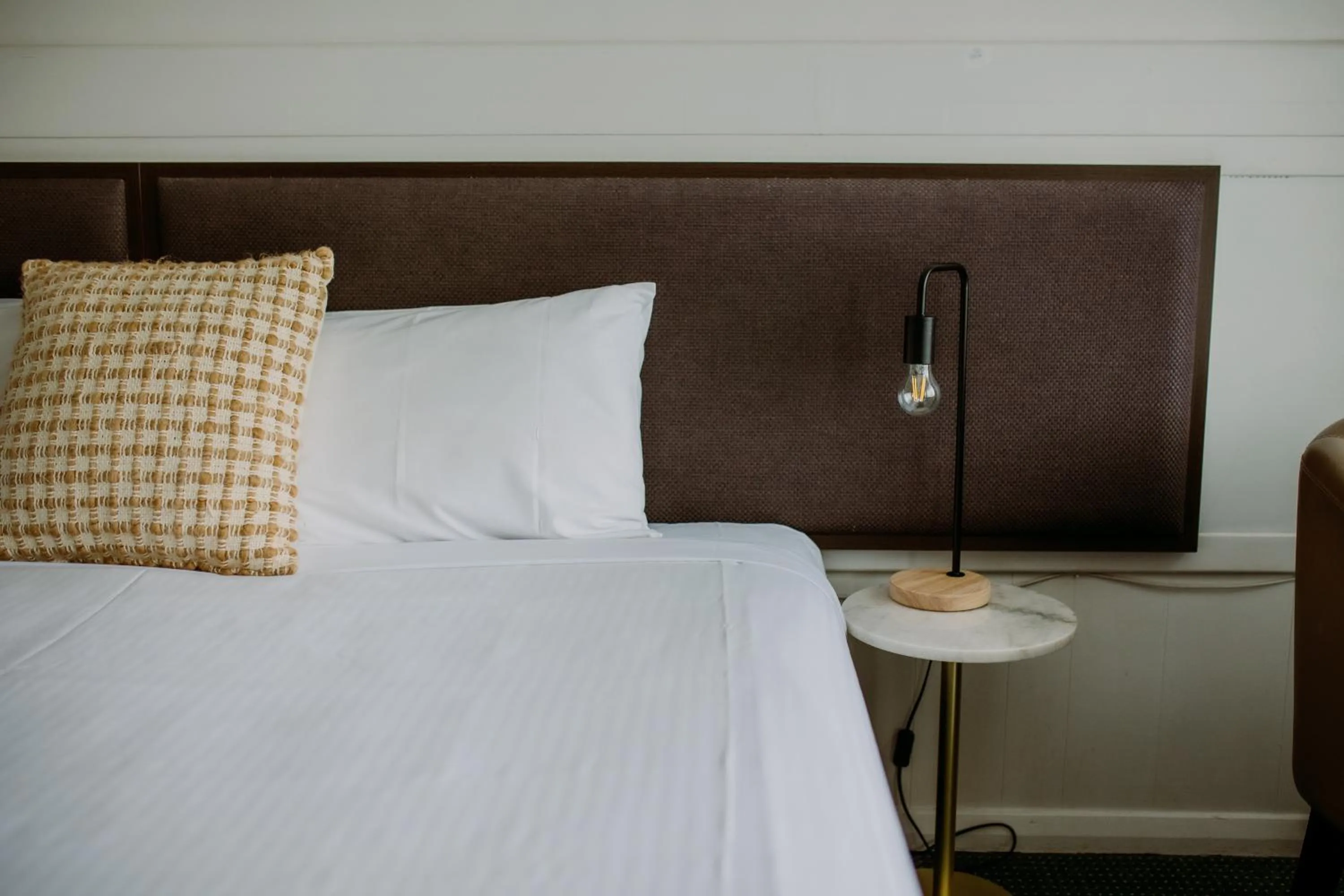 Double or Twin Room with Bathroom in PanCo Victor Harbor