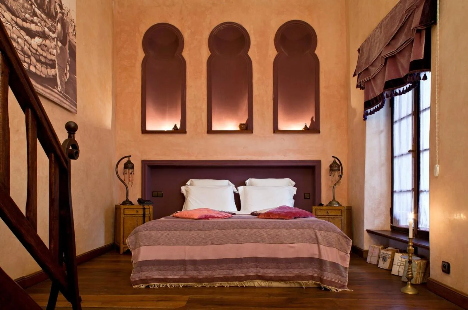 Photo of the whole room, Bed in Villa De L'Ô