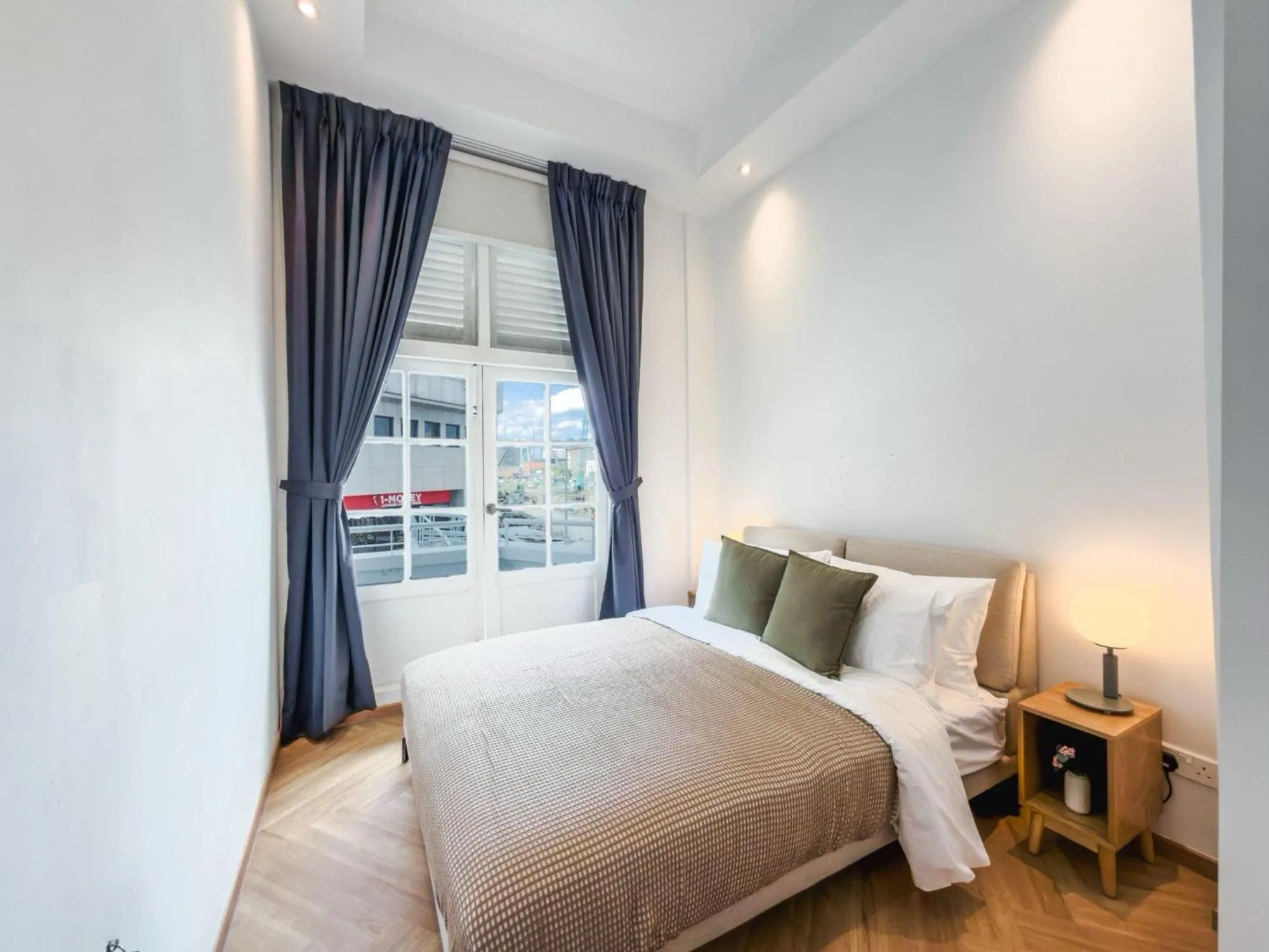 Bed in The White House - Serviced Residences by Cove & Belle Living