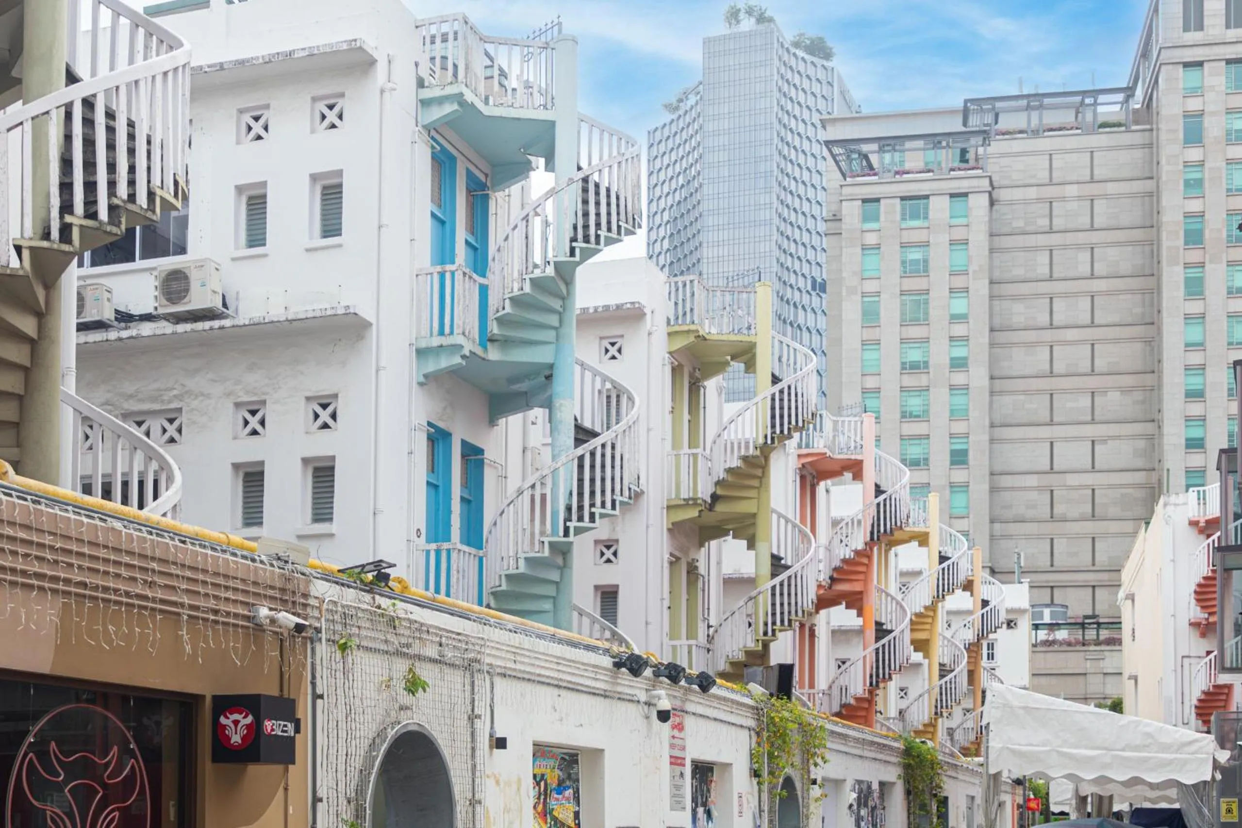 Property building in The White House - Serviced Residences by Cove & Belle Living