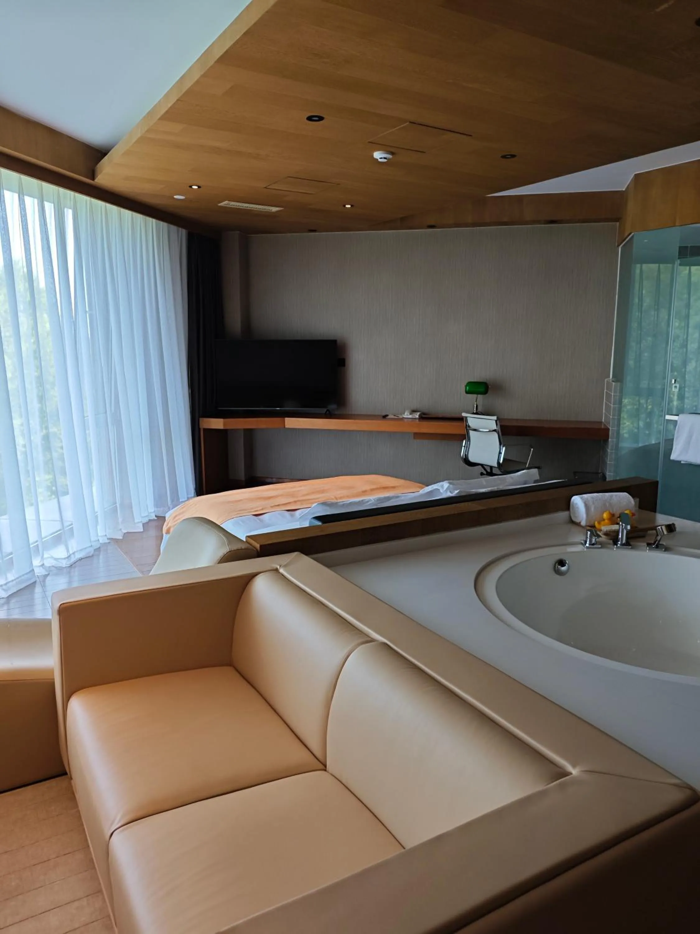Standard Queen Room in Zhi Resort - Riverside