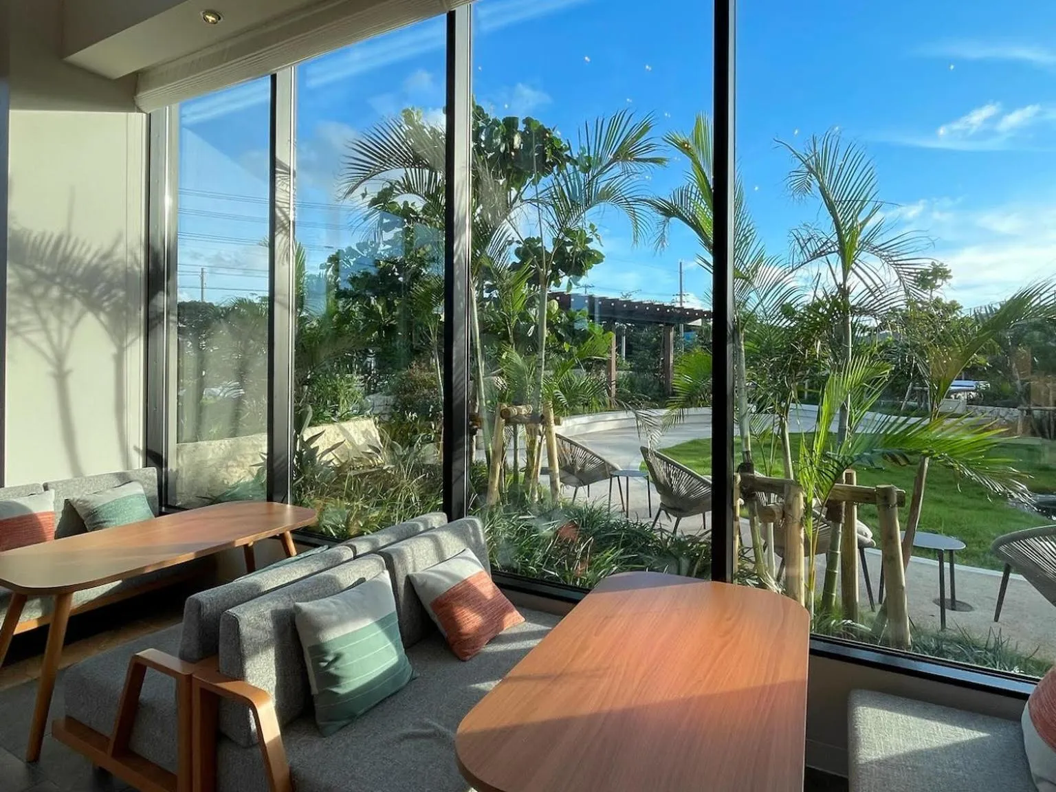 Restaurant/places to eat in REF Okinawa Arena by VESSEL HOTELS