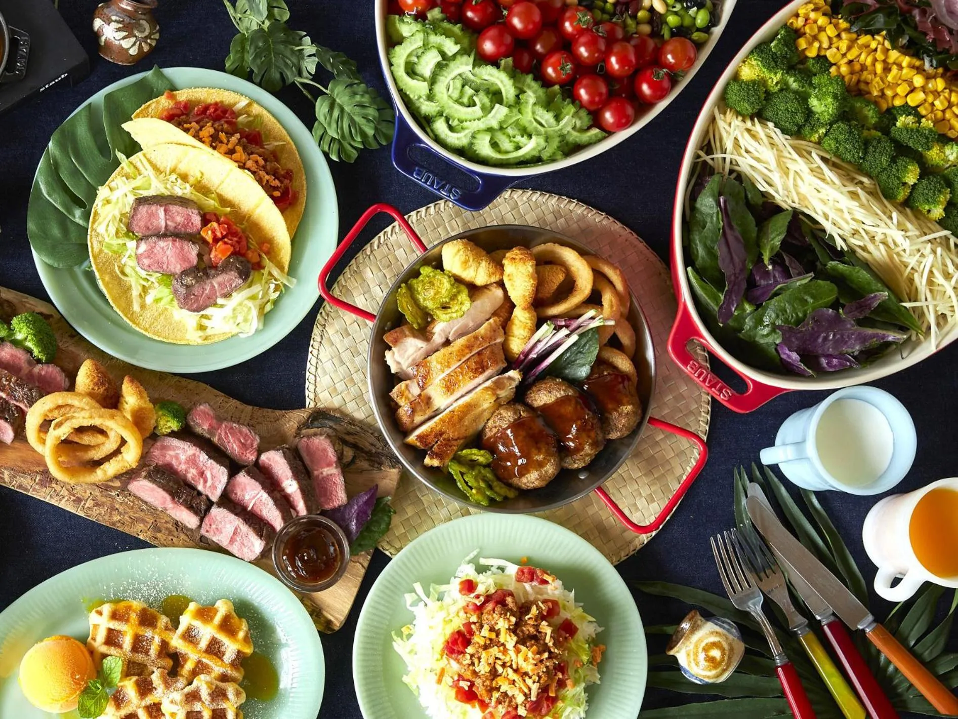 Food and drinks in REF Okinawa Arena by VESSEL HOTELS