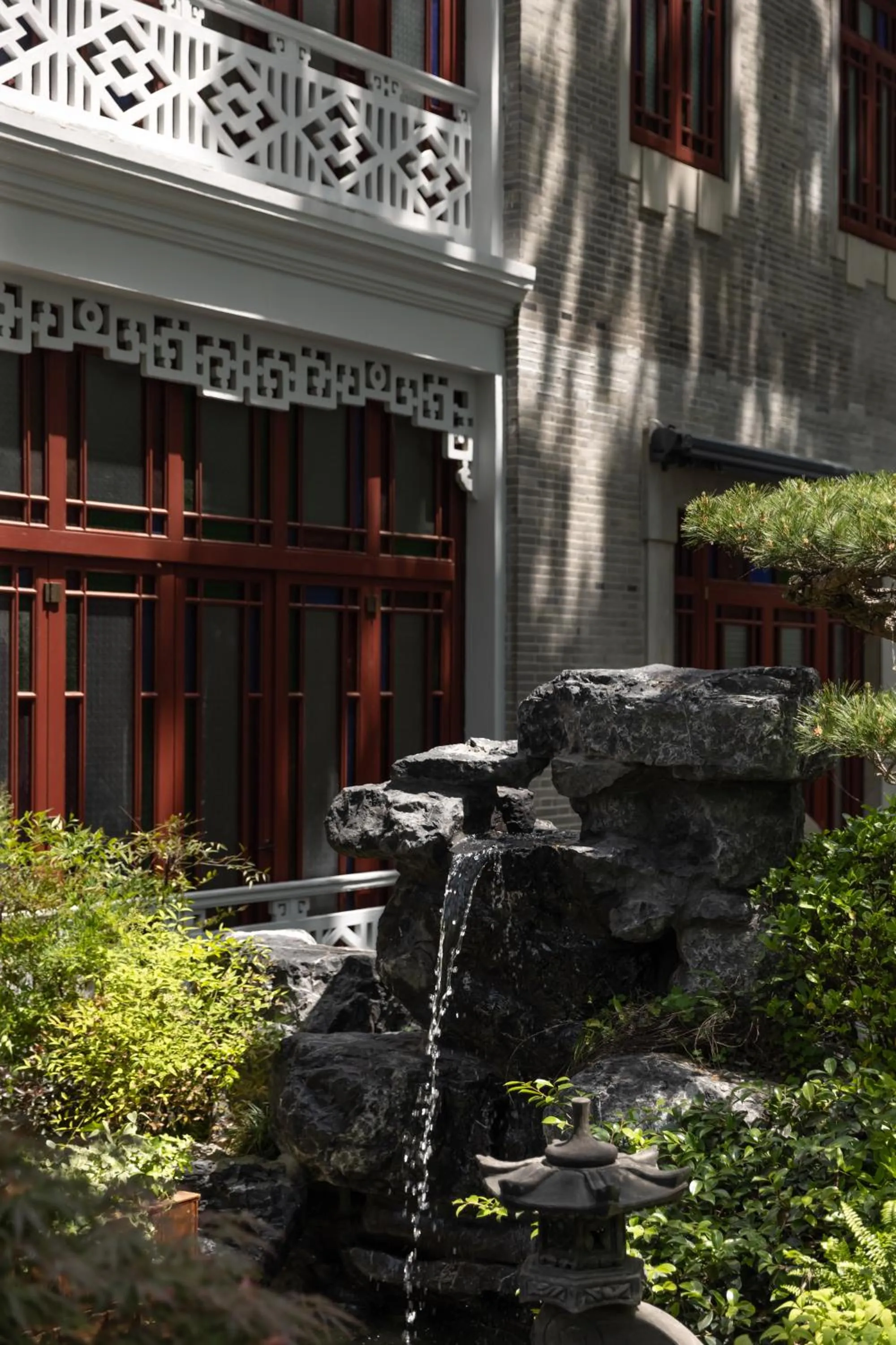 Garden in Hangzhou Qiushui Villa