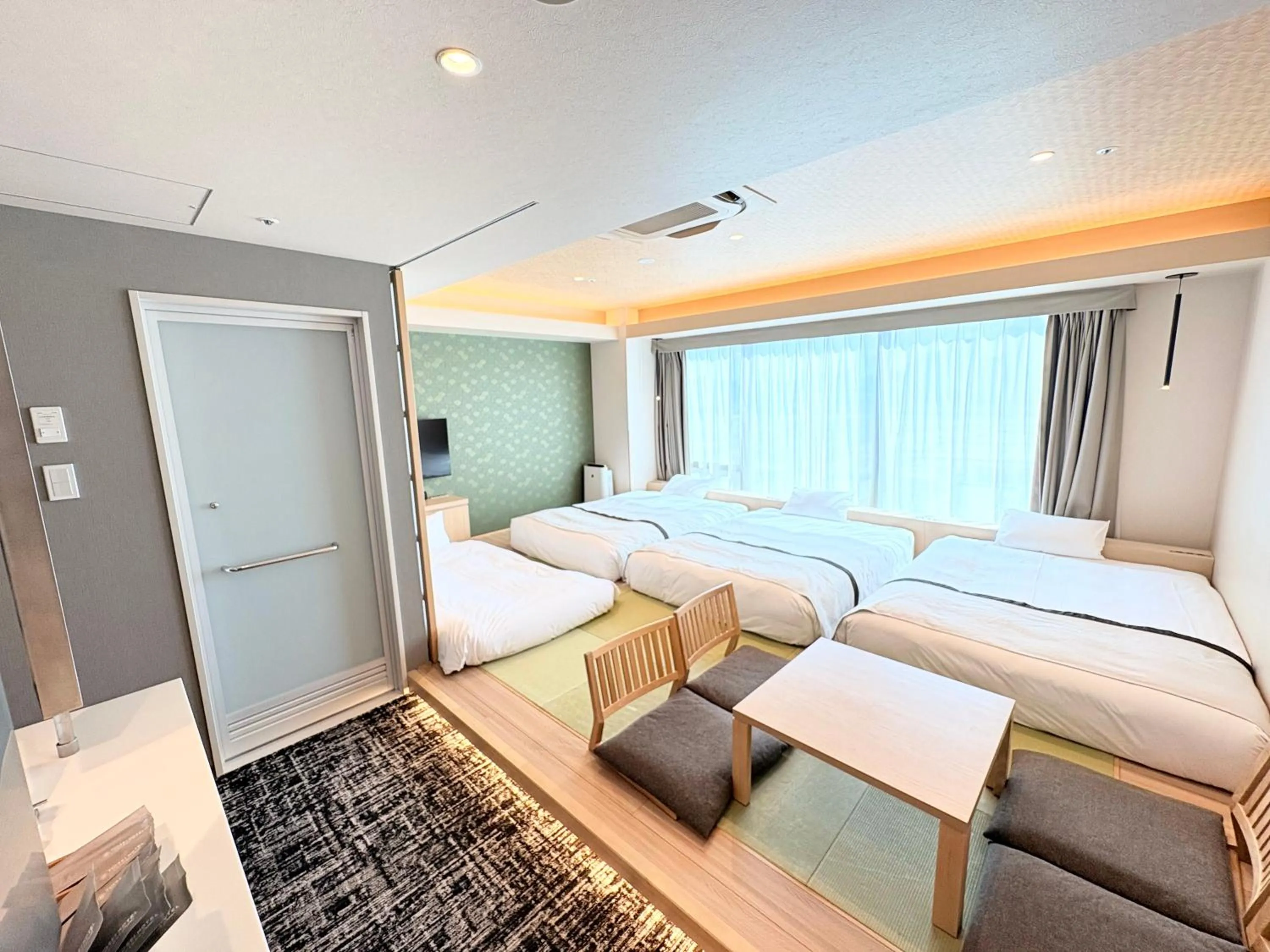 Bed in Tosei Hotel Cocone Tsukiji Ginza Premier