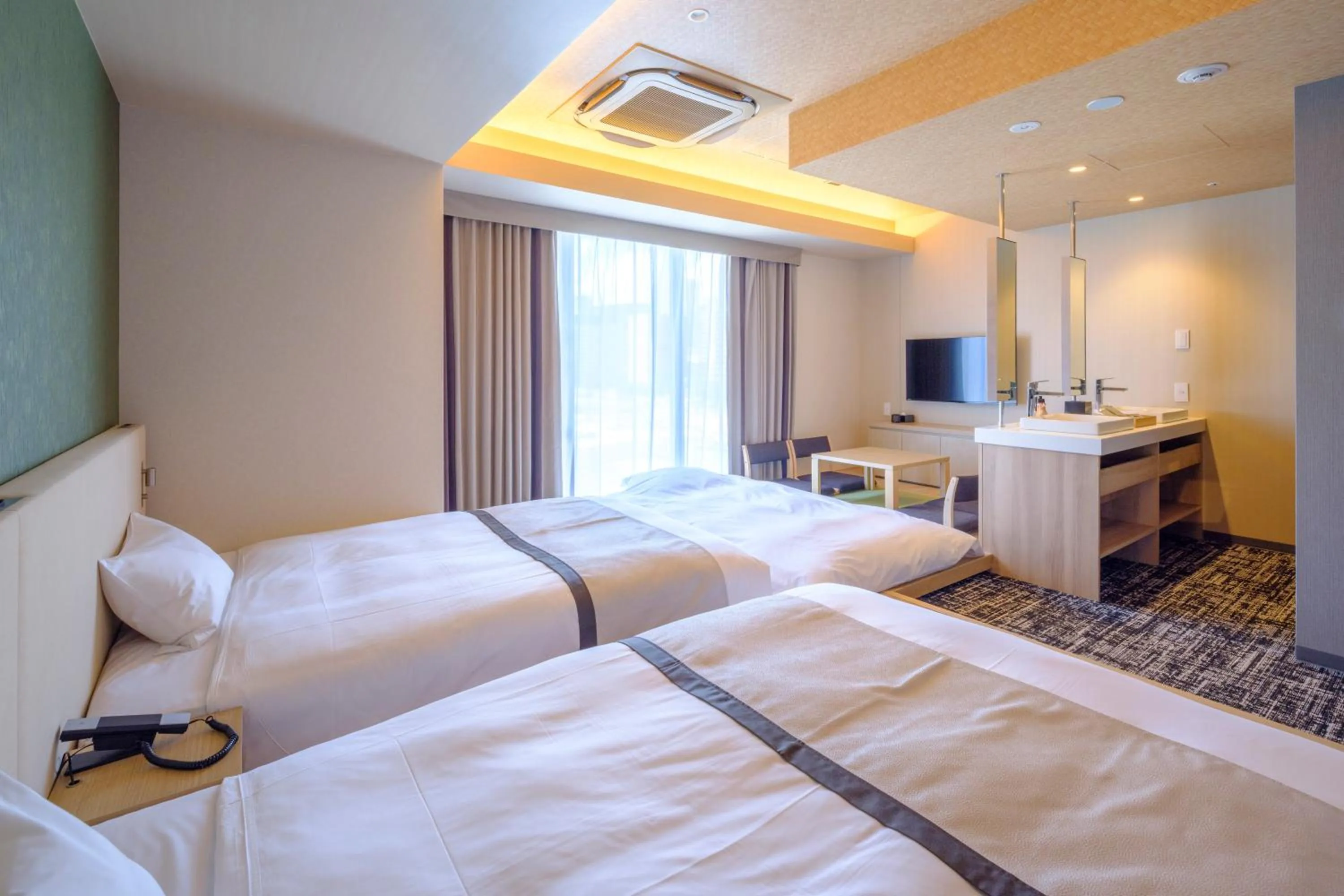 Bed in Tosei Hotel Cocone Tsukiji Ginza Premier