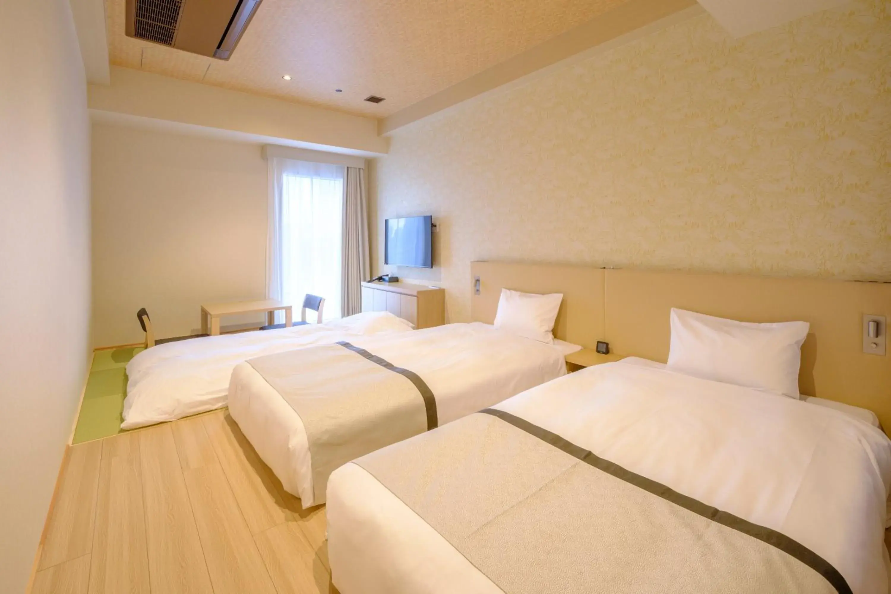 Bed in Tosei Hotel Cocone Tsukiji Ginza Premier Bed in Tosei Hotel Cocone Tsukiji Ginza Premier