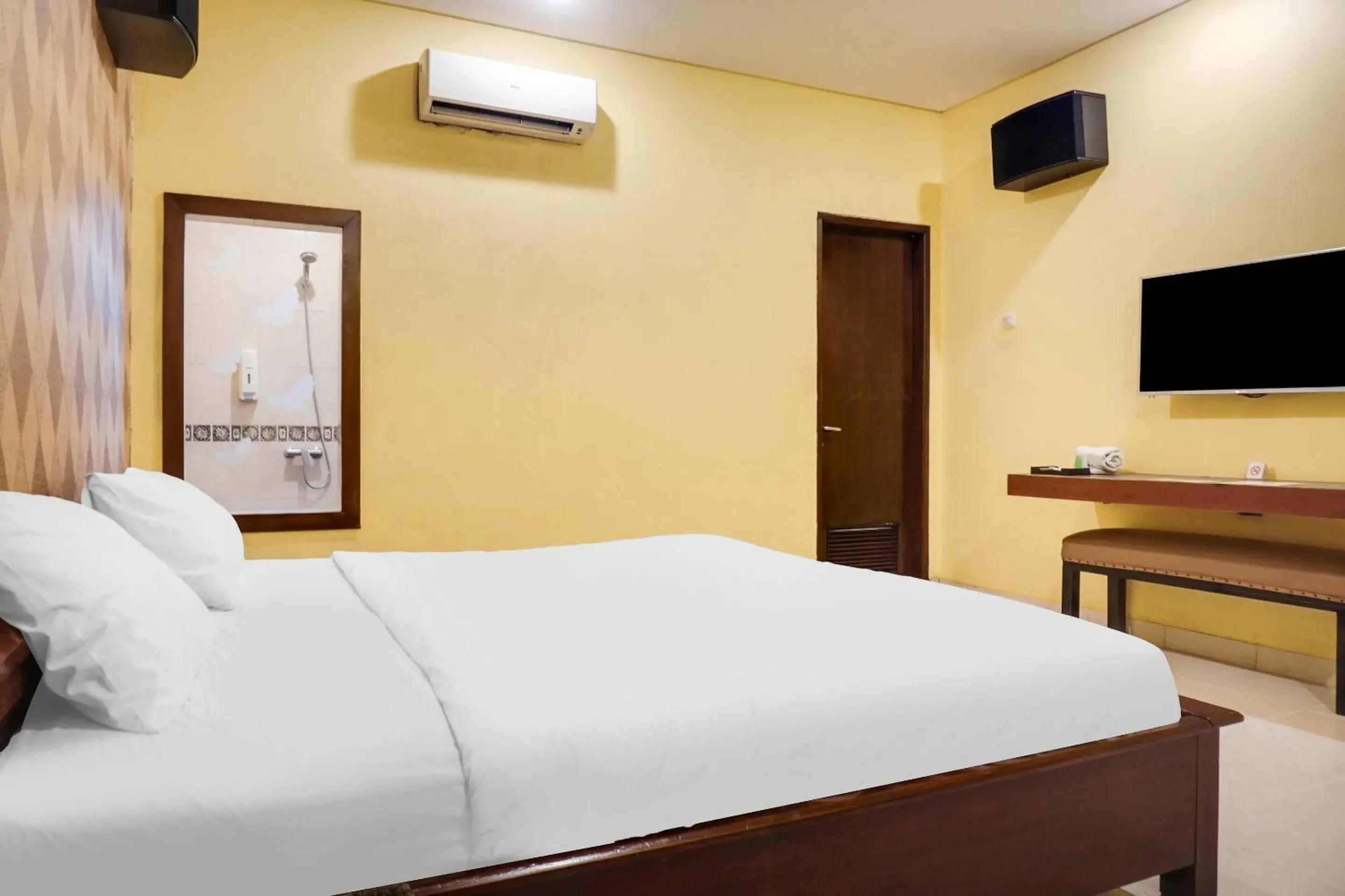 Bedroom, Bed in Townhouse OAK Bi Executive Bedroom, Bed in Townhouse OAK Bi Executive