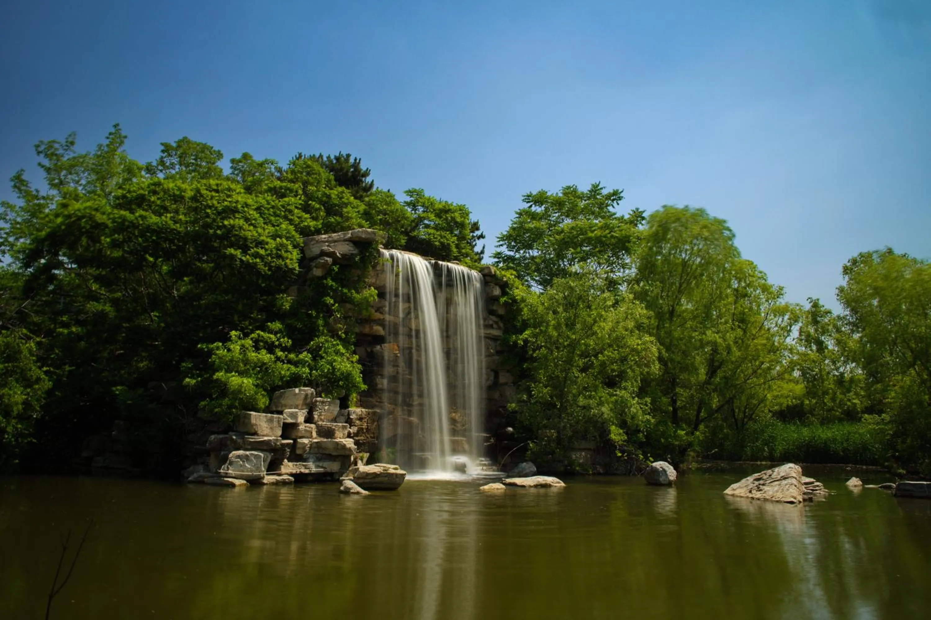 Spring in Zhi Resort Beijing&Peafowl Garden&Breakfast with Deer&Private Hot Spring&50 Meter Swimming Pool&Free Coffee&Close to Olympic Forest Park