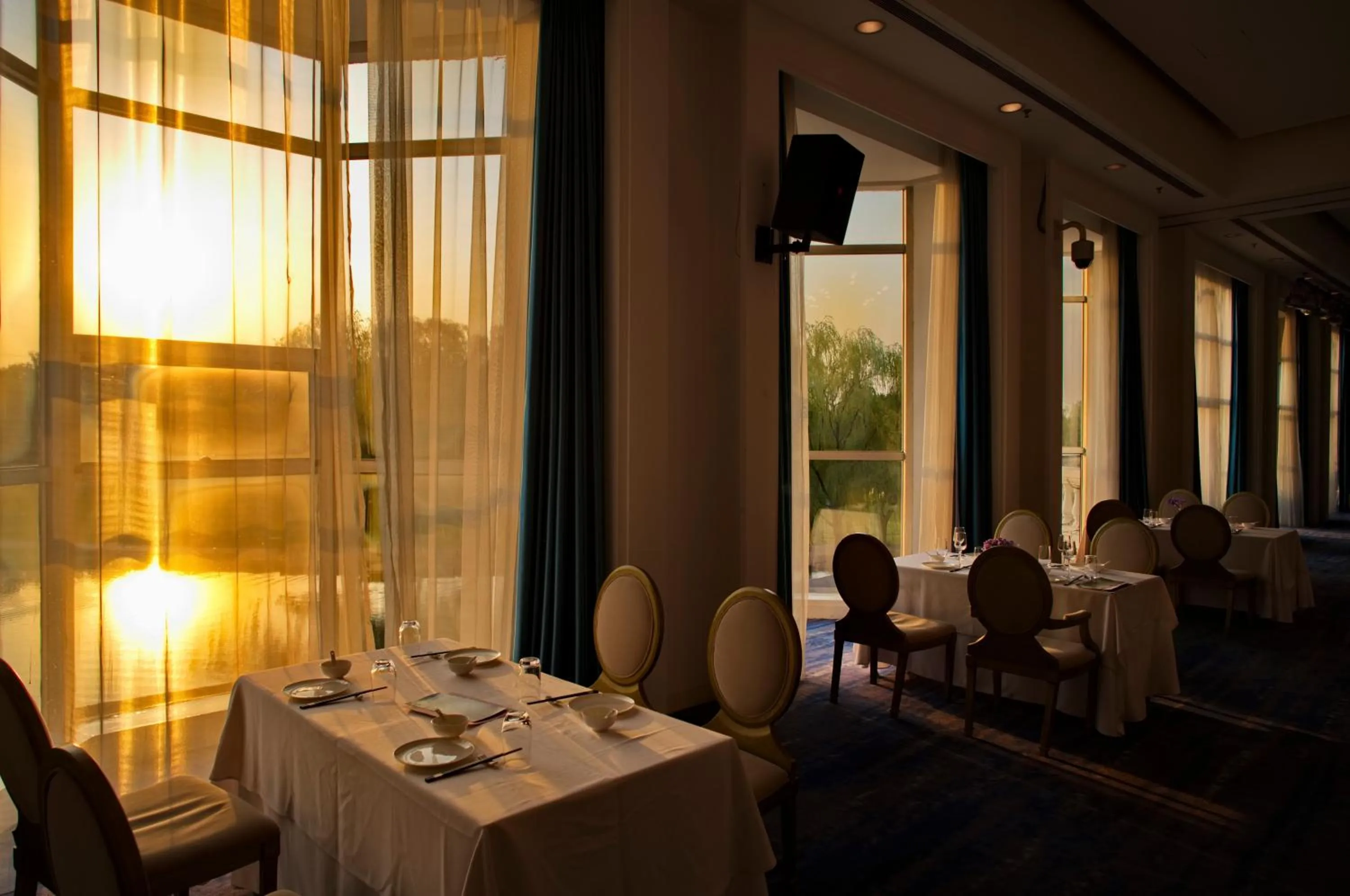 Restaurant/places to eat in Zhi Resort Beijing&Peafowl Garden&Breakfast with Deer&Private Hot Spring&50 Meter Swimming Pool&Free Coffee&Close to Olympic Forest Park