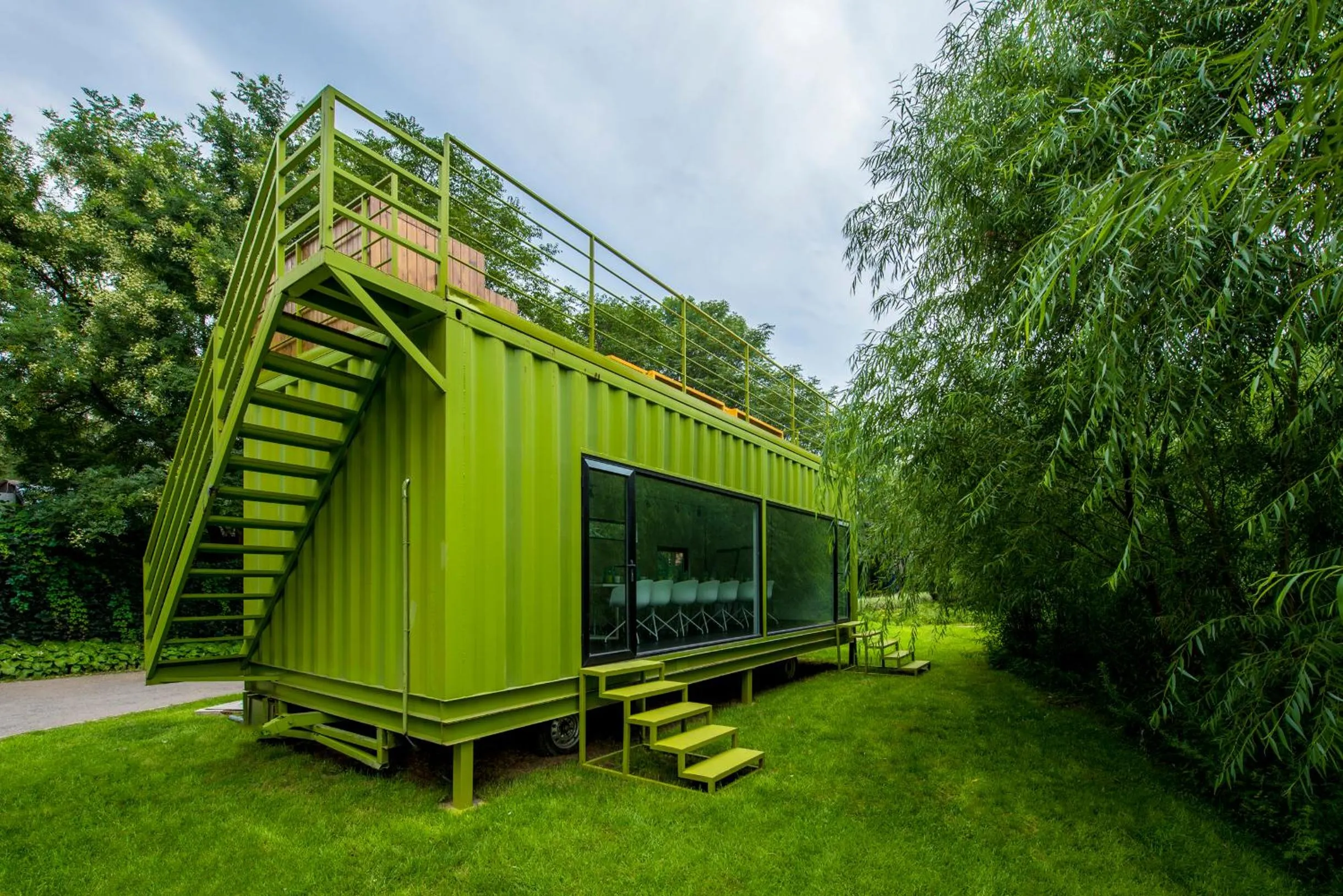 Natural landscape in Zhi Resort Beijing&Peafowl Garden&Breakfast with Deer&Private Hot Spring&50 Meter Swimming Pool&Free Coffee&Close to Olympic Forest Park