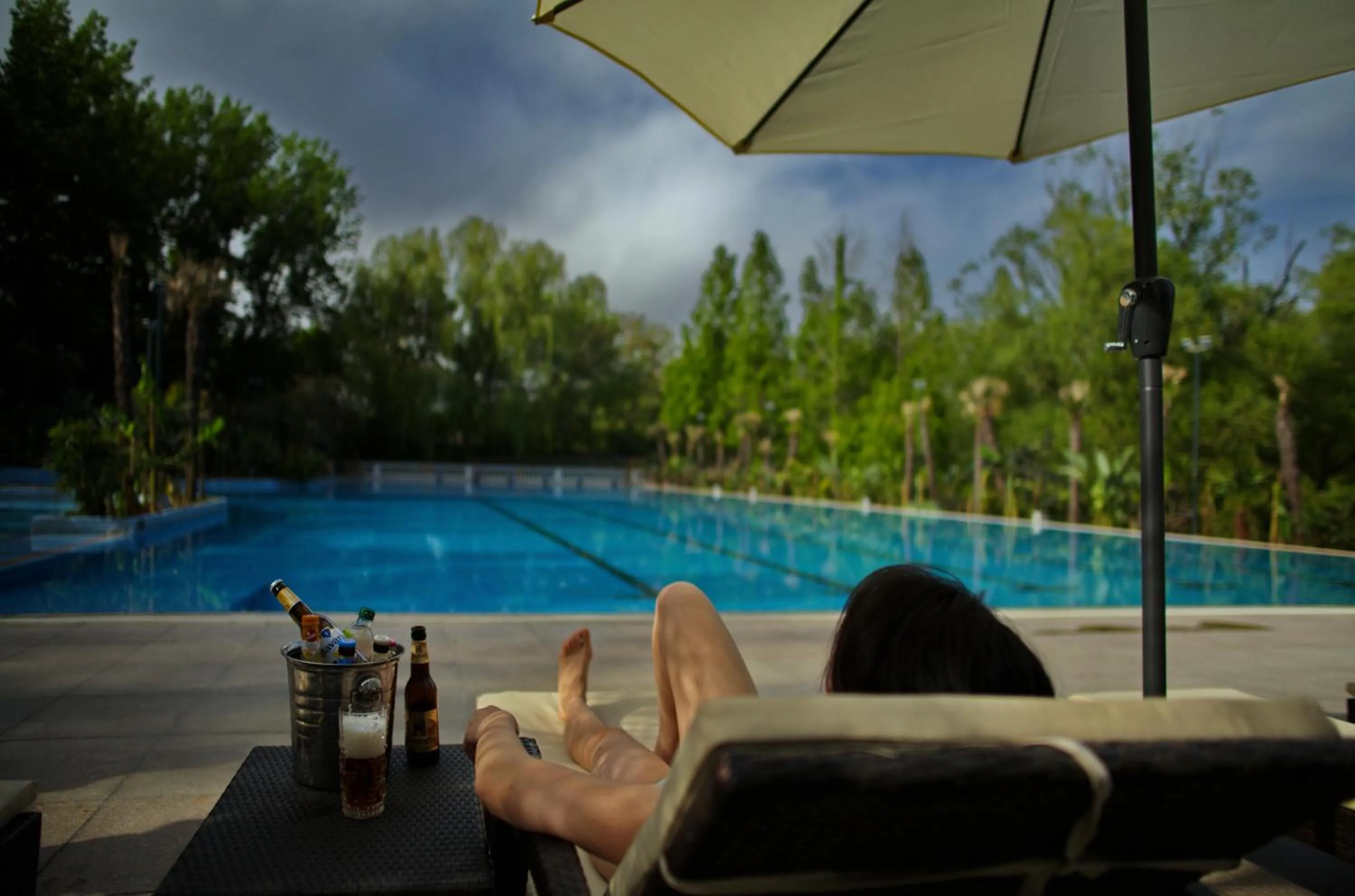 Swimming pool in Zhi Resort Beijing&Peafowl Garden&Breakfast with Deer&Private Hot Spring&50 Meter Swimming Pool&Free Coffee&Close to Olympic Forest Park