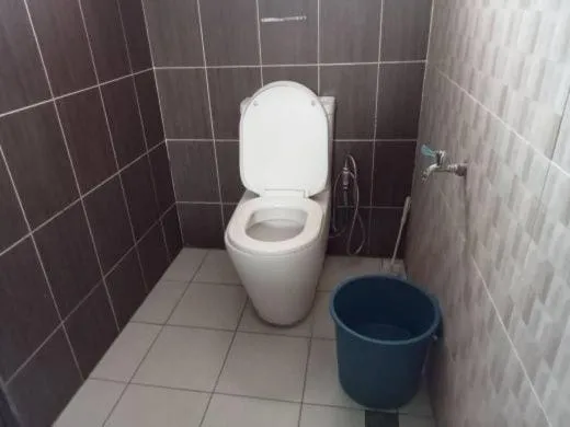 Bathroom in OYO HOME 90768 Flo Inn Motel