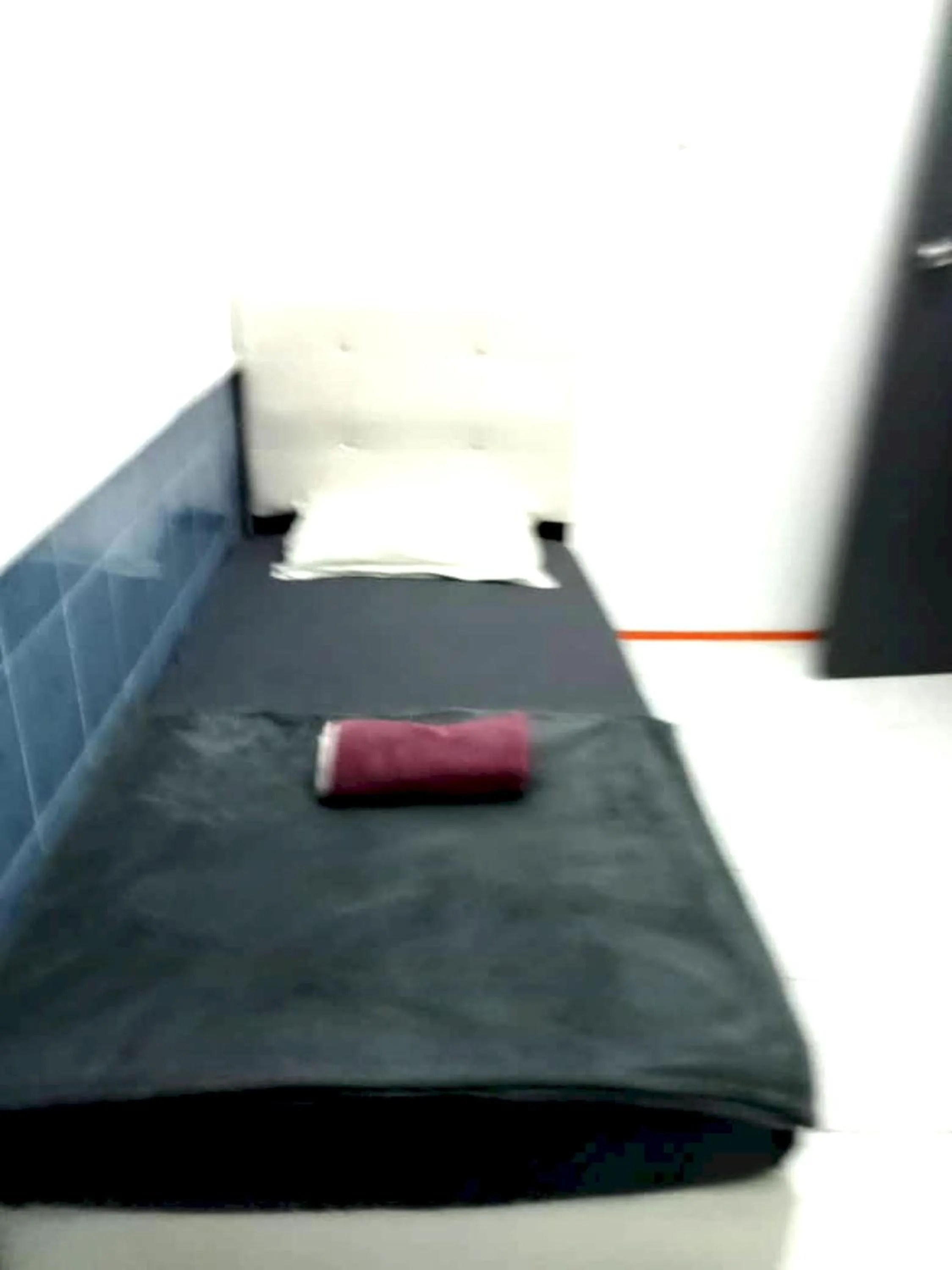 Single Room with Shared Bathroom - single occupancy in OYO HOME 90768 Flo Inn Motel