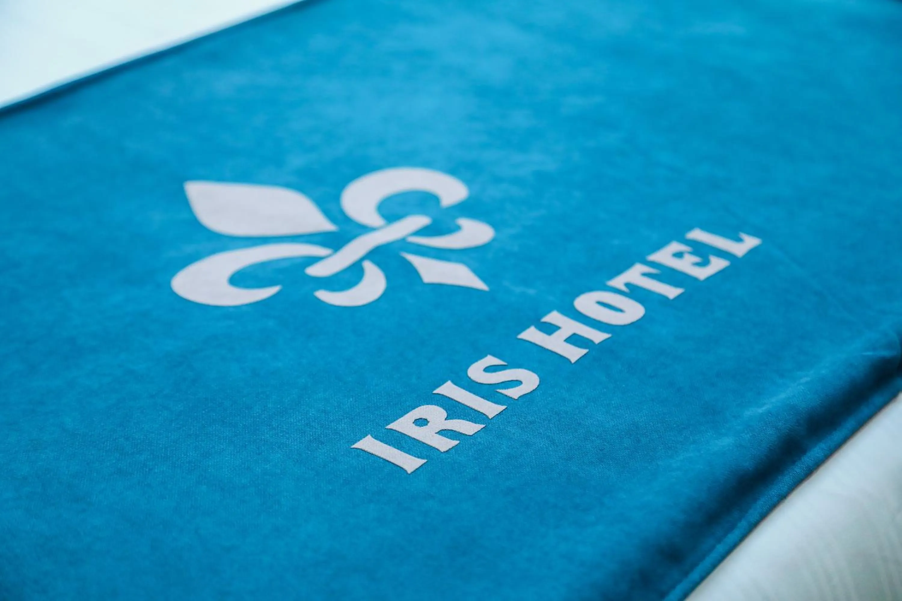 Text overlay in Iris Hotel Baku