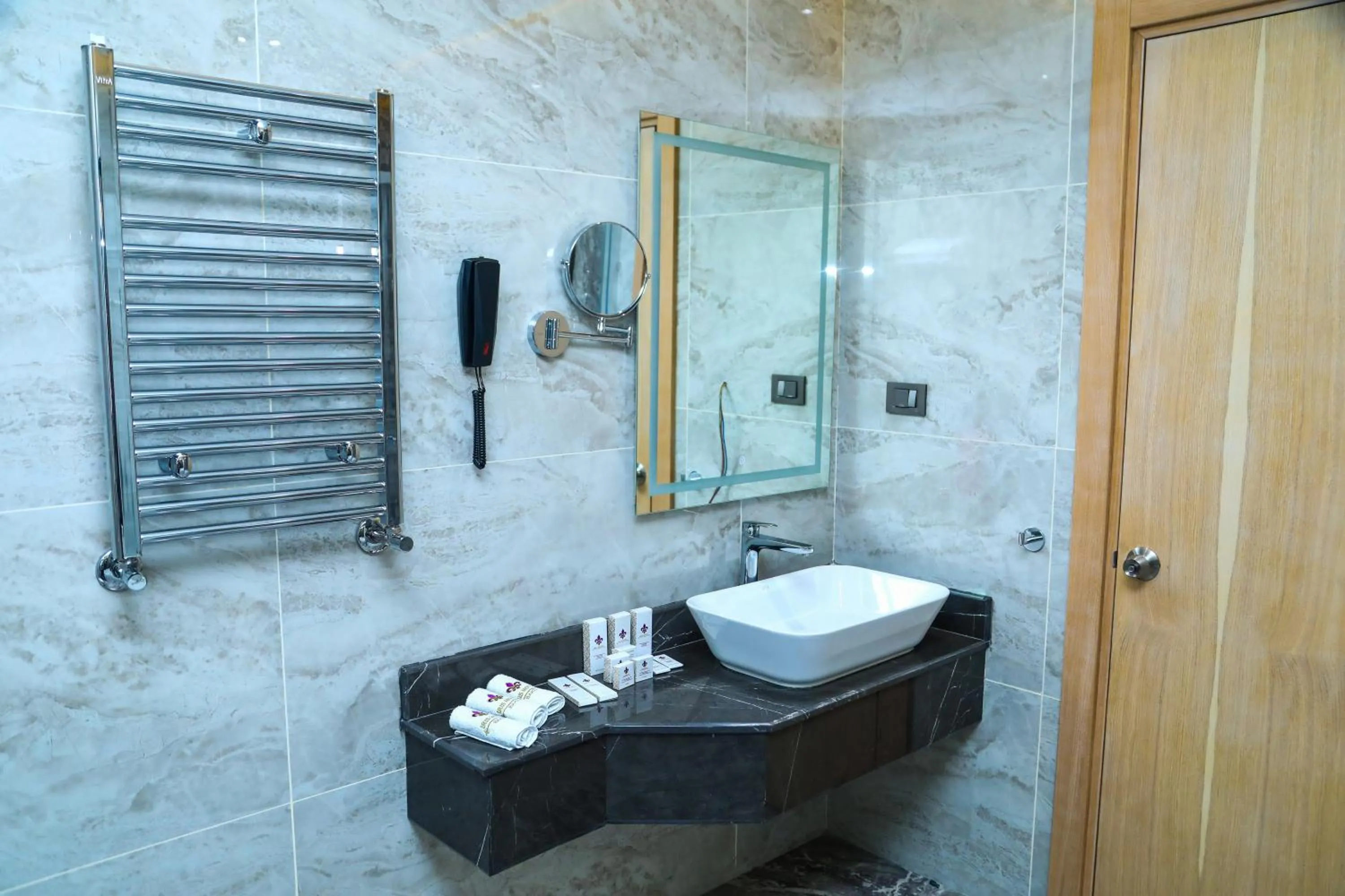 Shower in Iris Hotel Baku