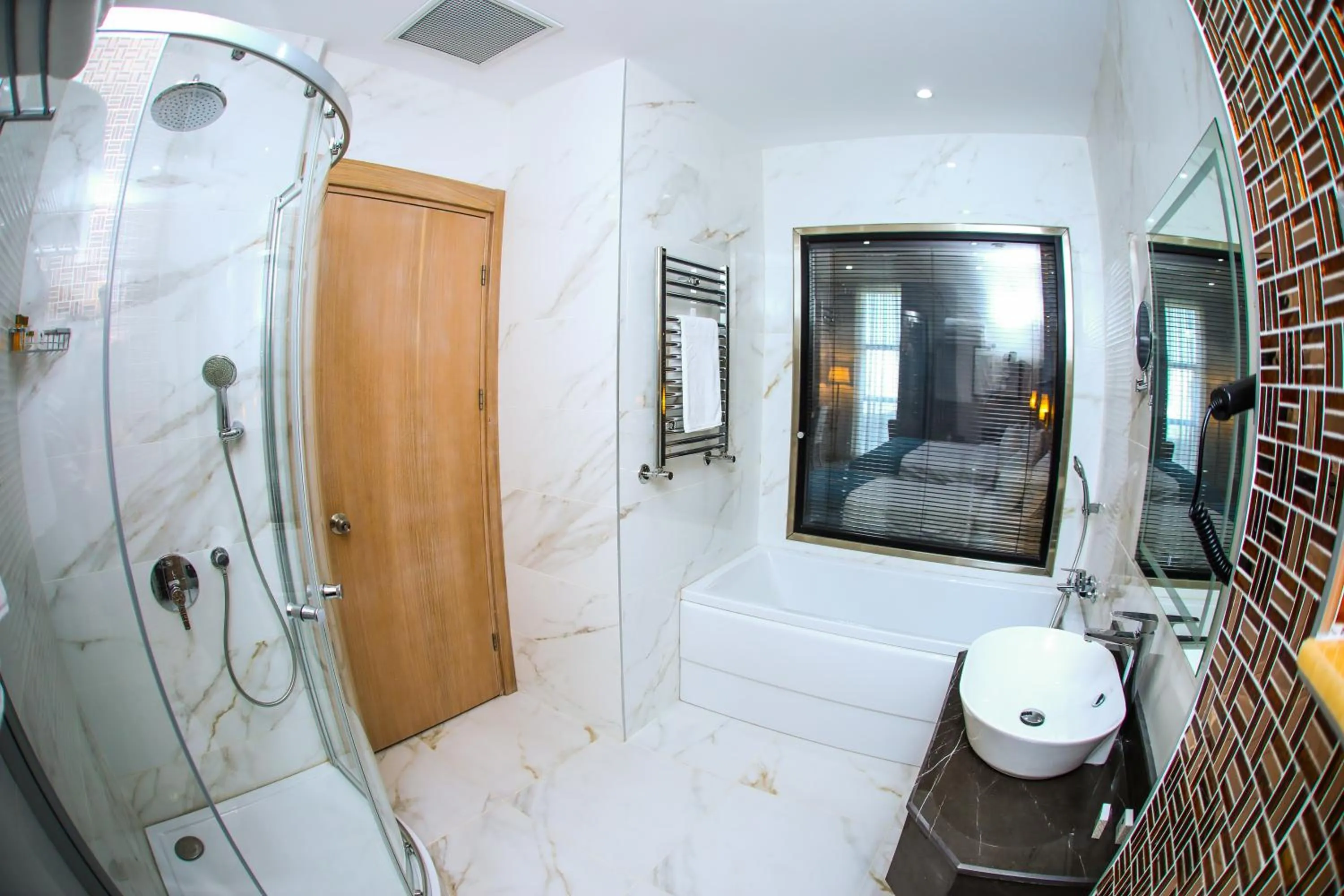 Shower in Iris Hotel Baku