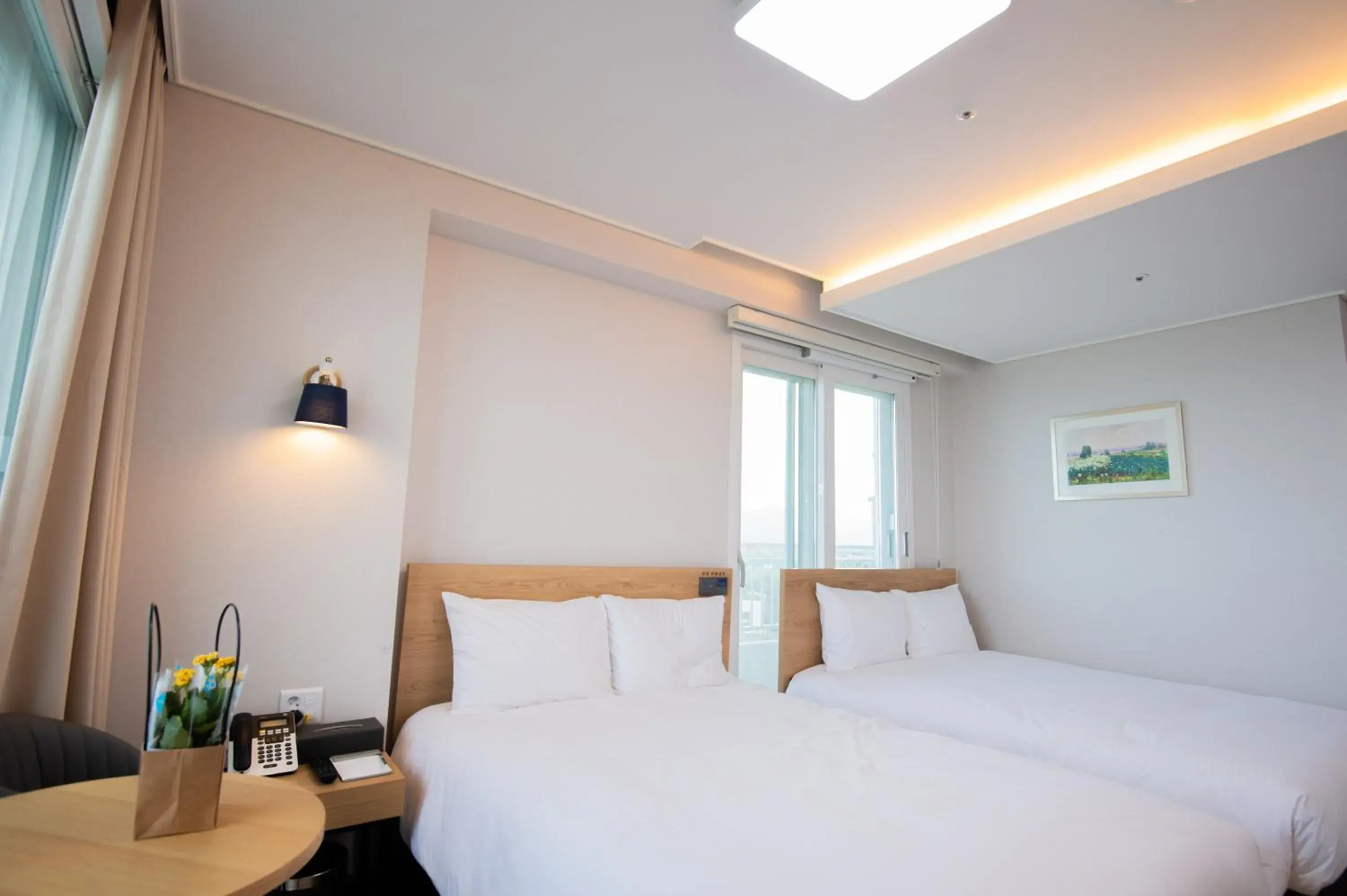 Bed in Gangneung PINEART Label Bed in Gangneung PINEART Label