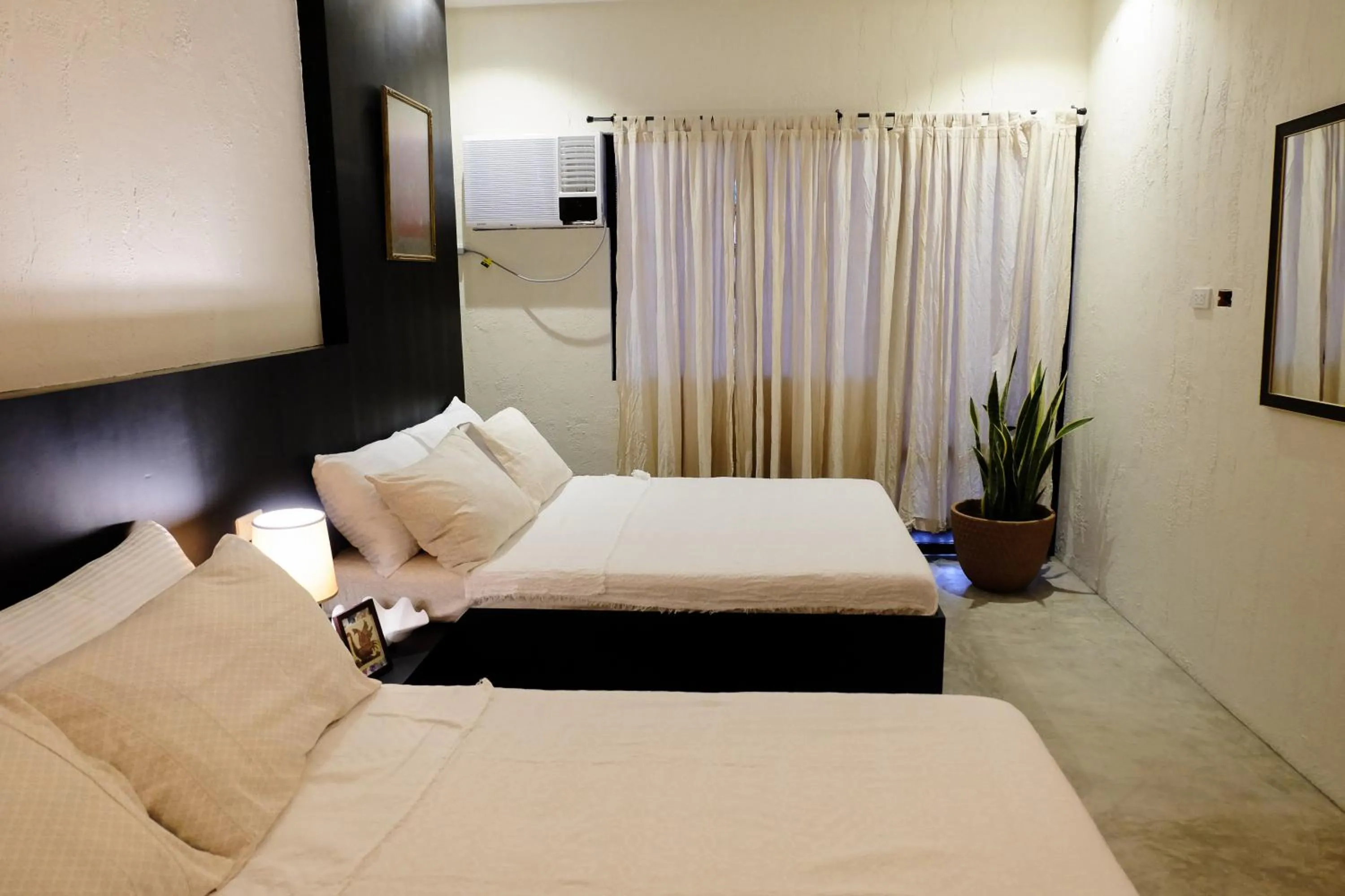 Bed in Ceda Guest House by HiveRooms