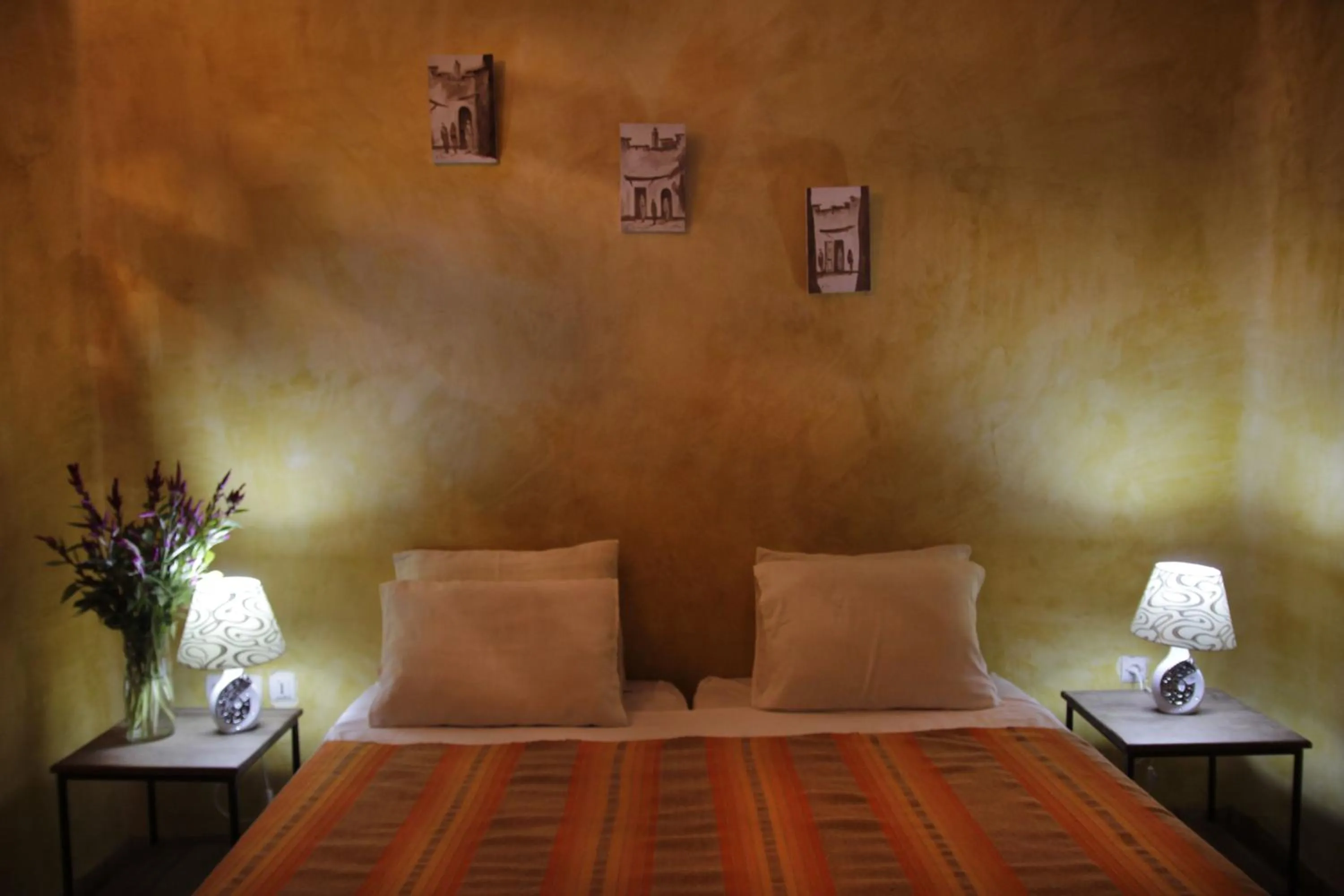 Bed in Riad Azenzer
