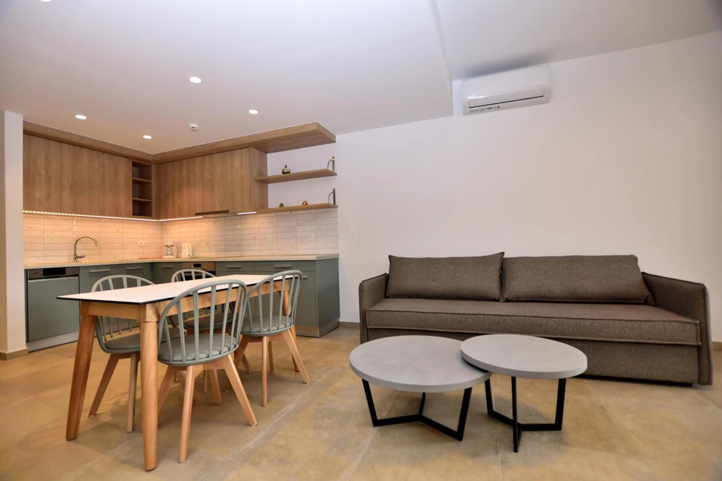 Rosemary Apartments