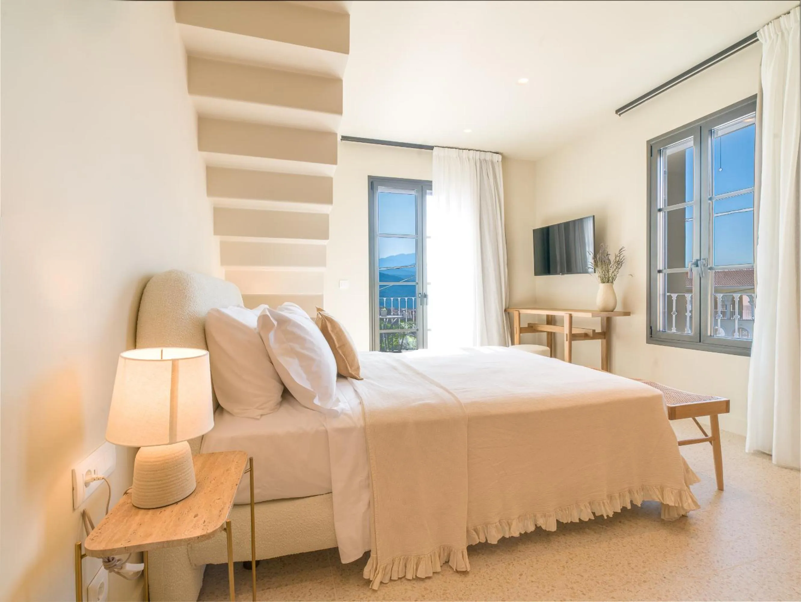 Bed in Argostoli Essence Suites