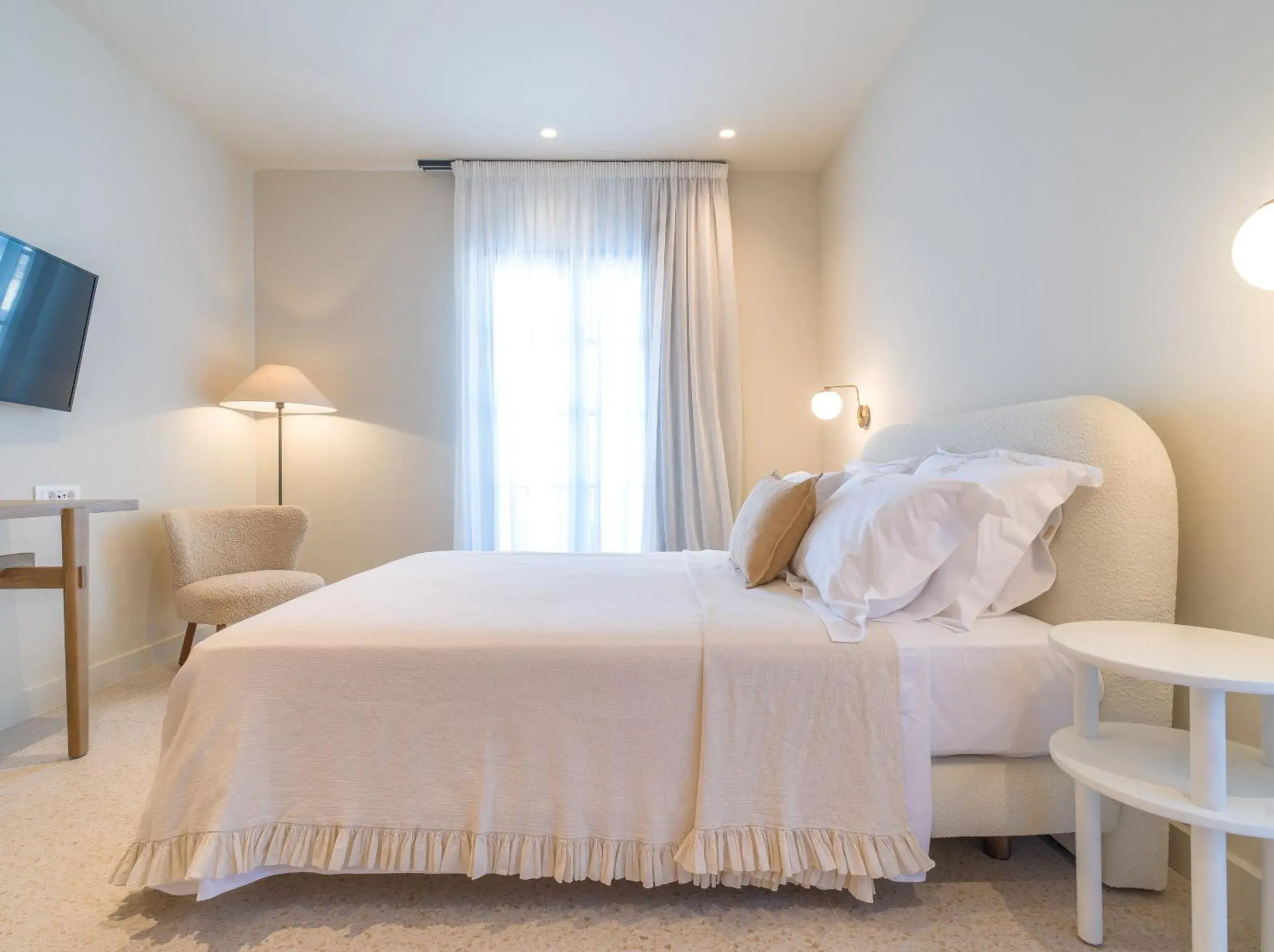 Deluxe Suite in Argostoli Essence Suites Deluxe Suite in Argostoli Essence Suites