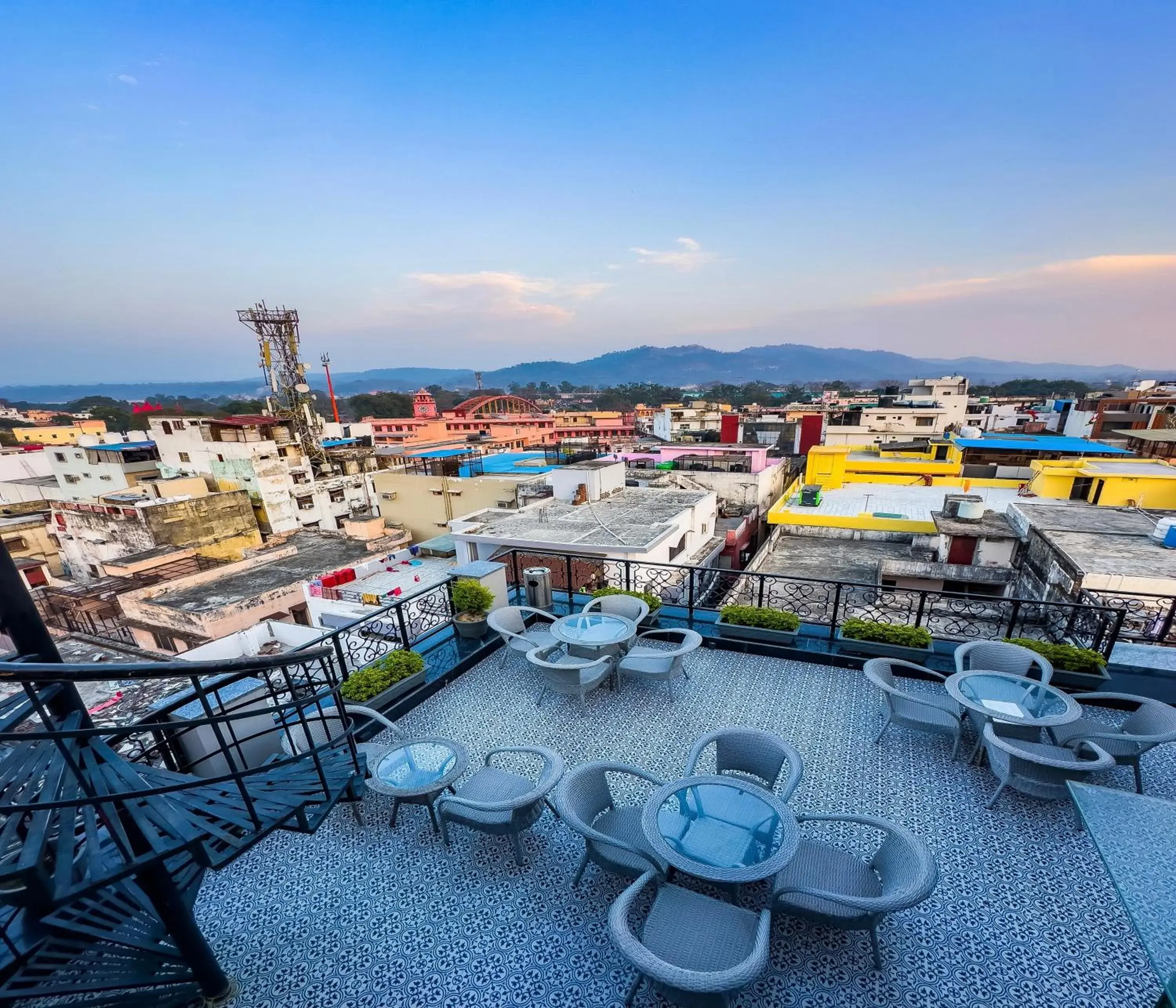 Restaurant/places to eat in Hotel Wonder Hills,Har ki Pauri Road Haridwar Restaurant/places to eat in Hotel Wonder Hills,Har ki Pauri Road Haridwar