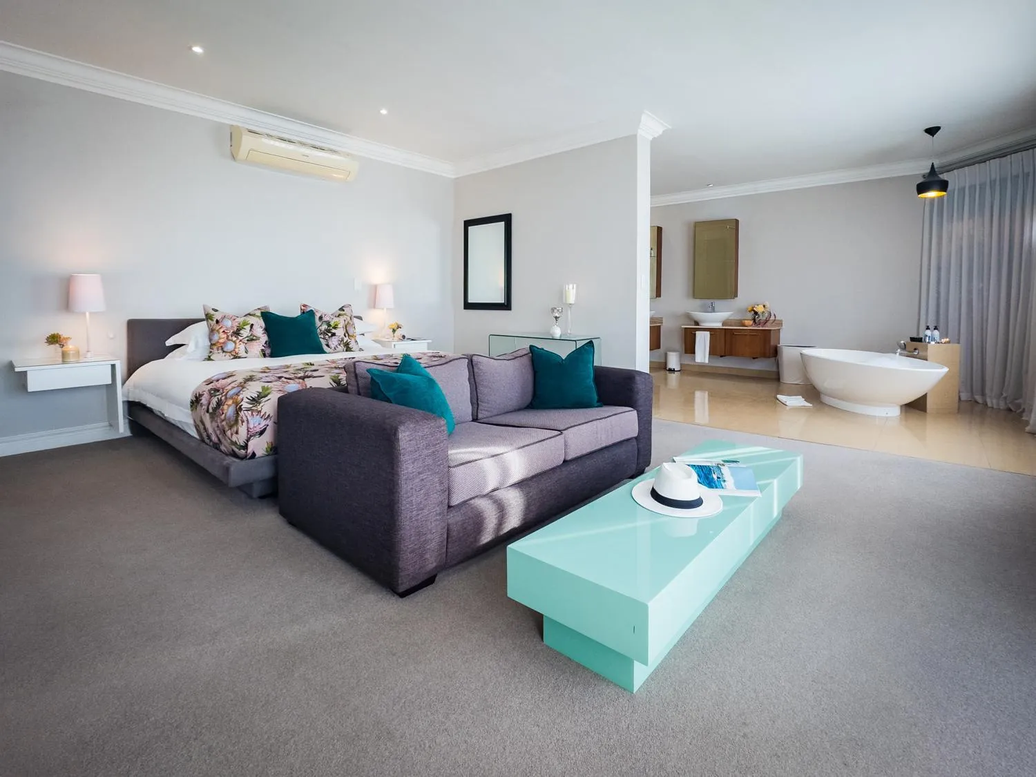 Bed in Fijnbos Private Manor