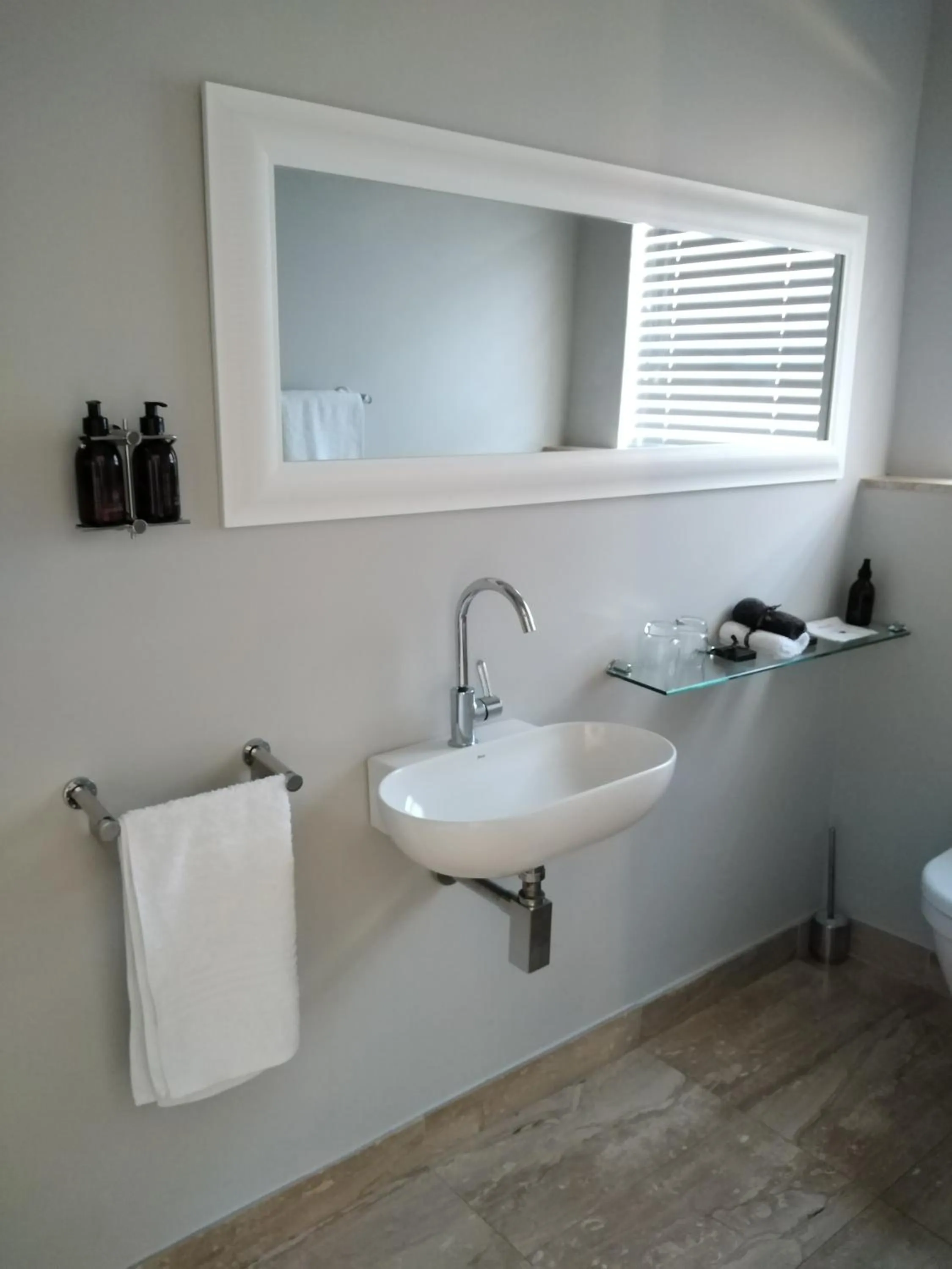 Bathroom in Chocolate Box Guesthouse