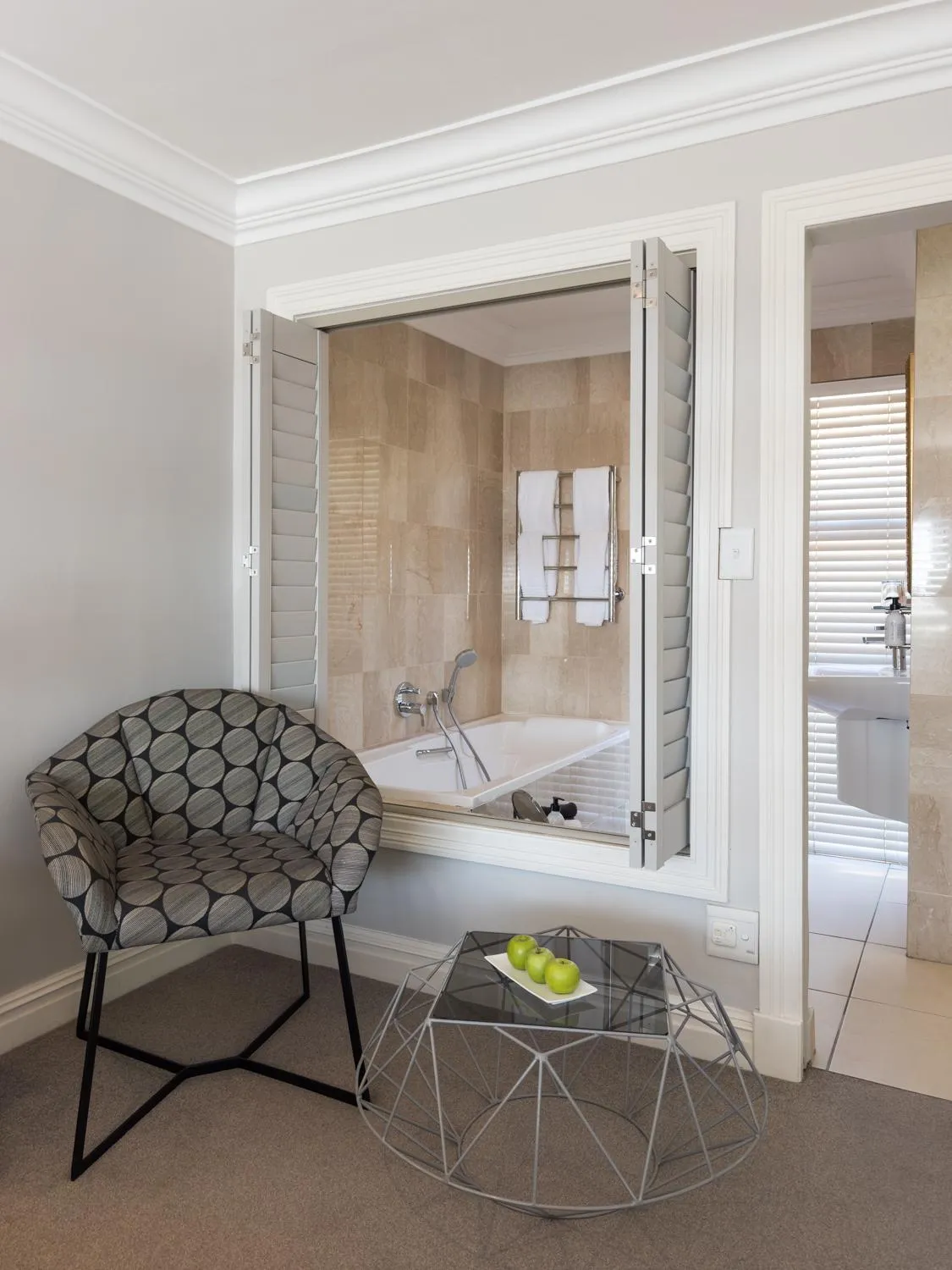 Shower in Fijnbos Private Manor