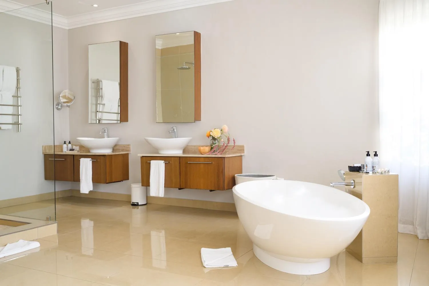 Shower in Fijnbos Private Manor