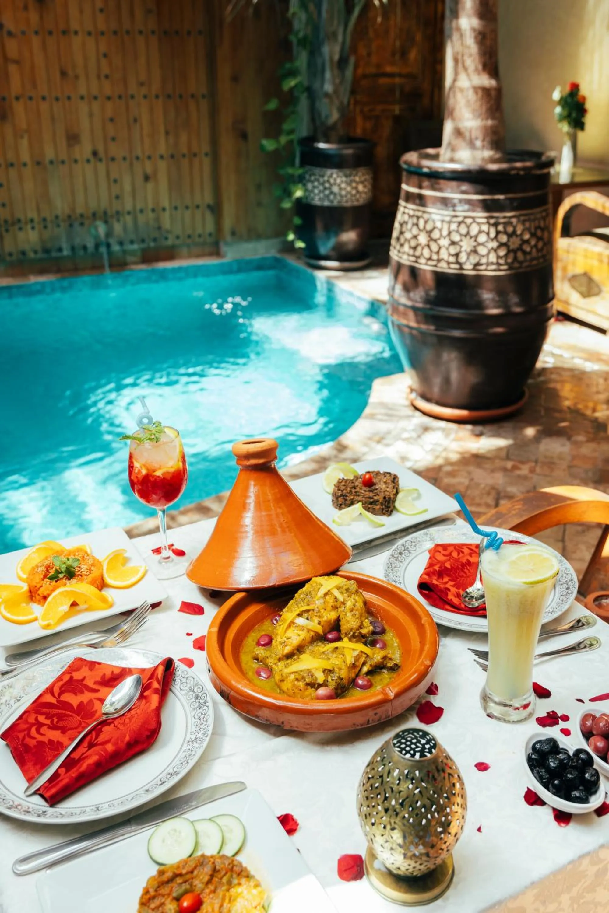 Restaurant/places to eat in Riad Anya & SPA