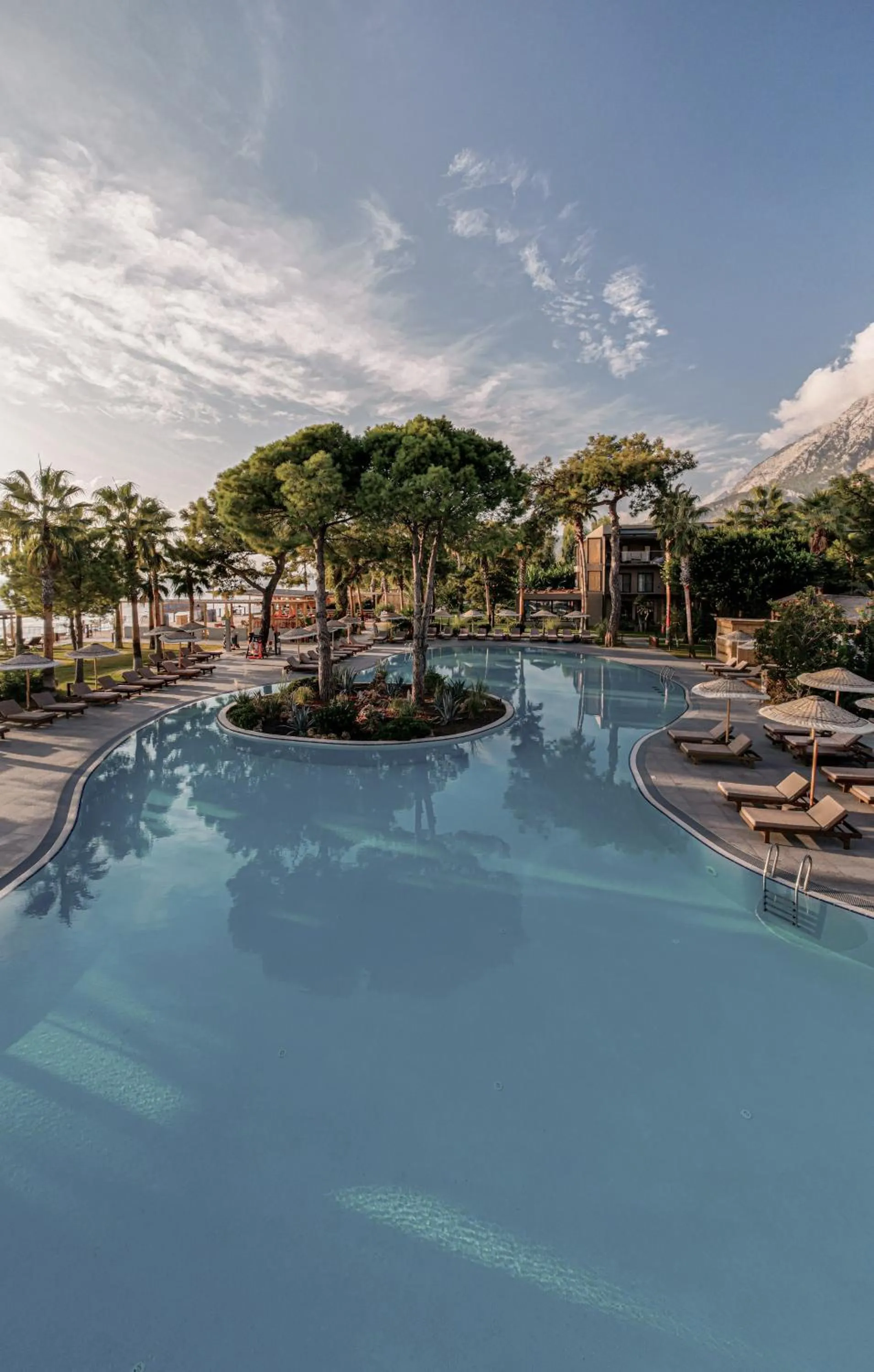 Swimming pool in Balmy Beach Resort Kemer