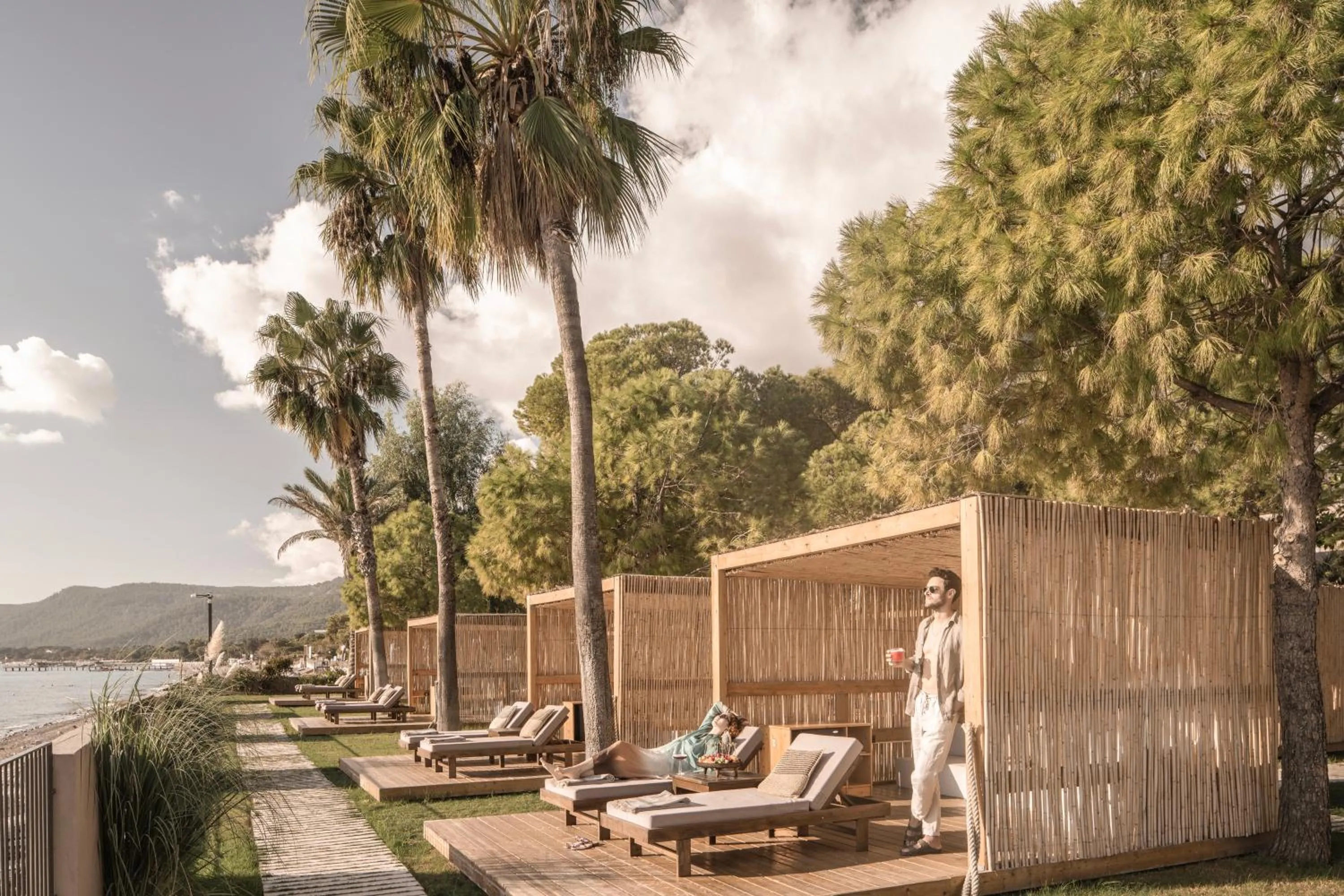 Garden in Balmy Beach Resort Kemer