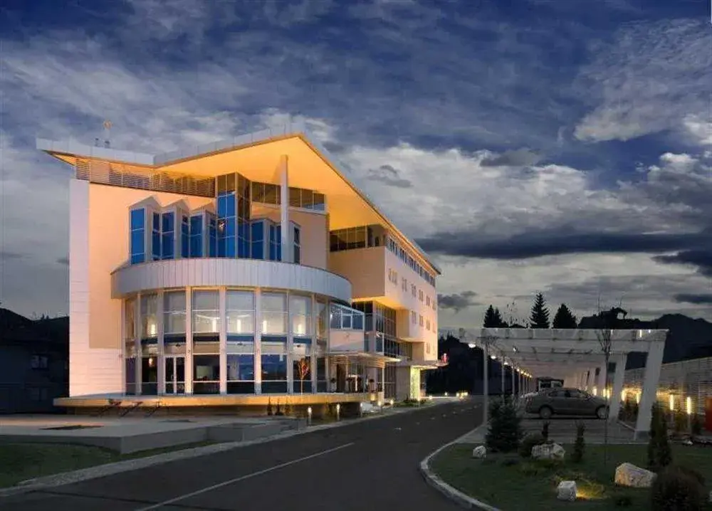 Property building in Hotel Exclusive Property building in Hotel Exclusive