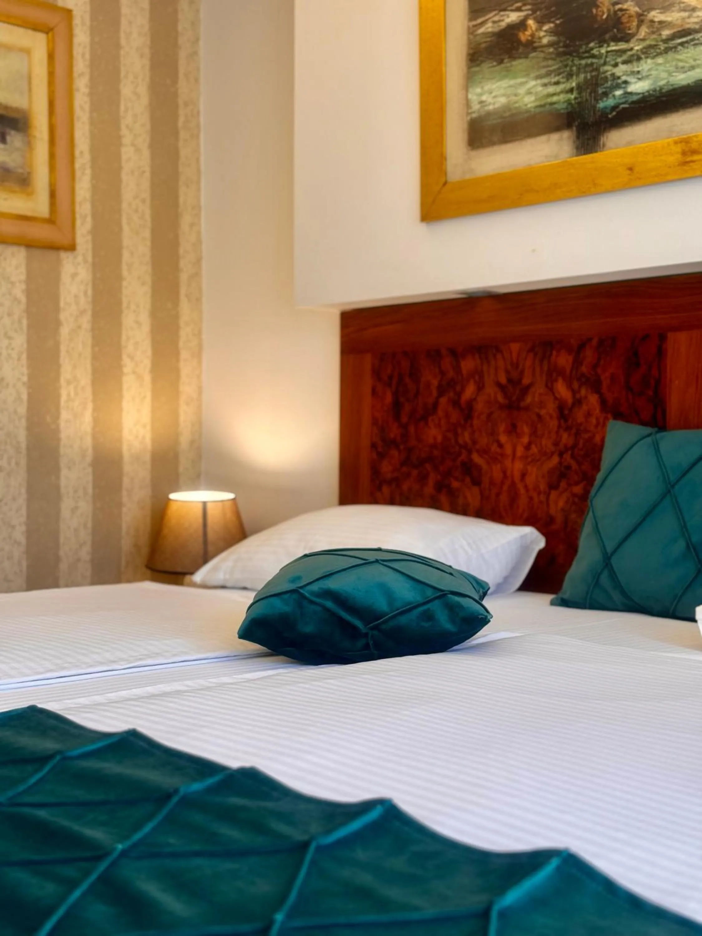 Bedroom, Bed in Hotel Exclusive