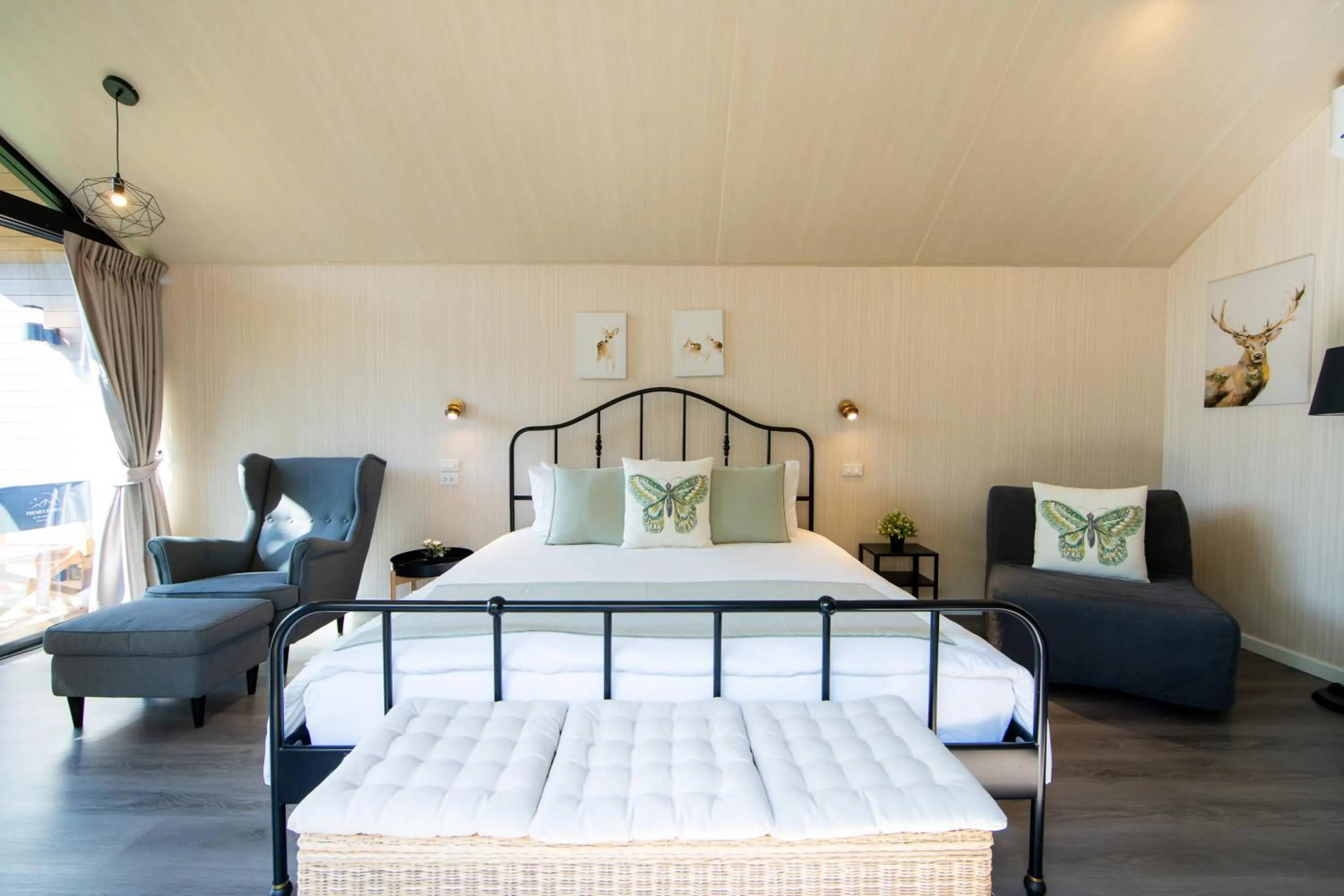 Bedroom, Bed in Thara Dara Khaoyai