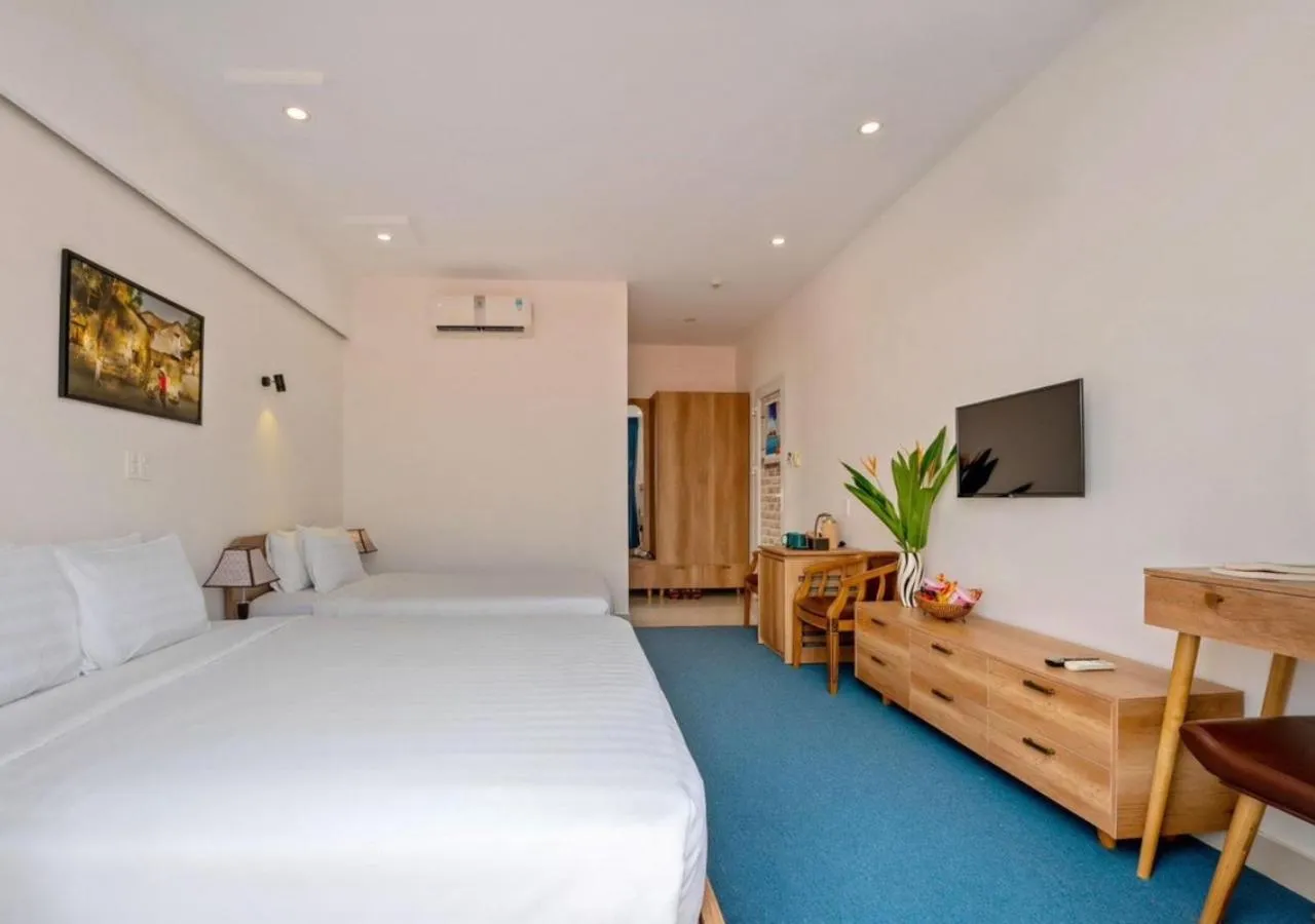 Photo of the whole room, Bed in Sam Retreat Hoi An Villa - Peaceful Rice-Field Retreat, 10 Minutes to Hoi An Old Town