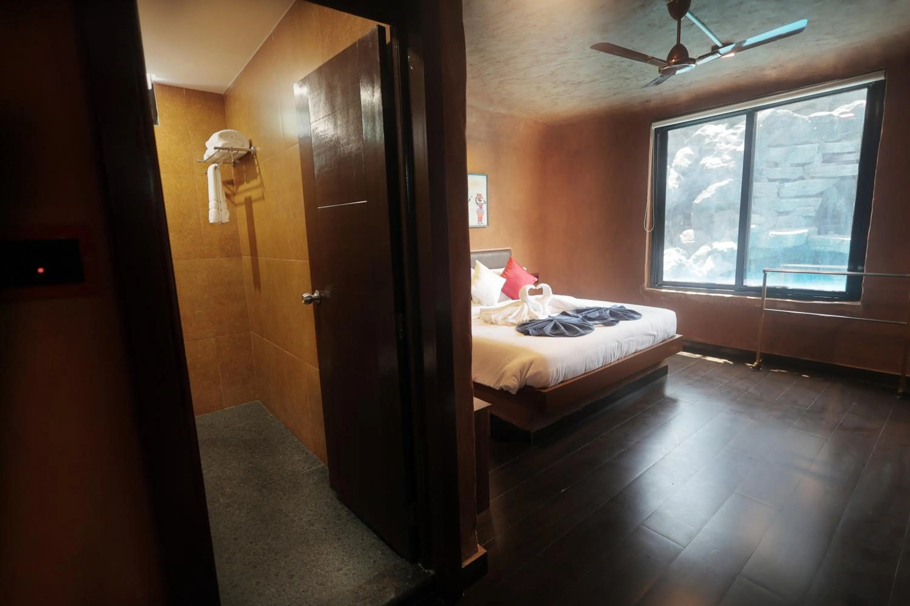 Photo of the whole room, Bed in MJ Avyanna Resort & Convention Centre, Bengaluru