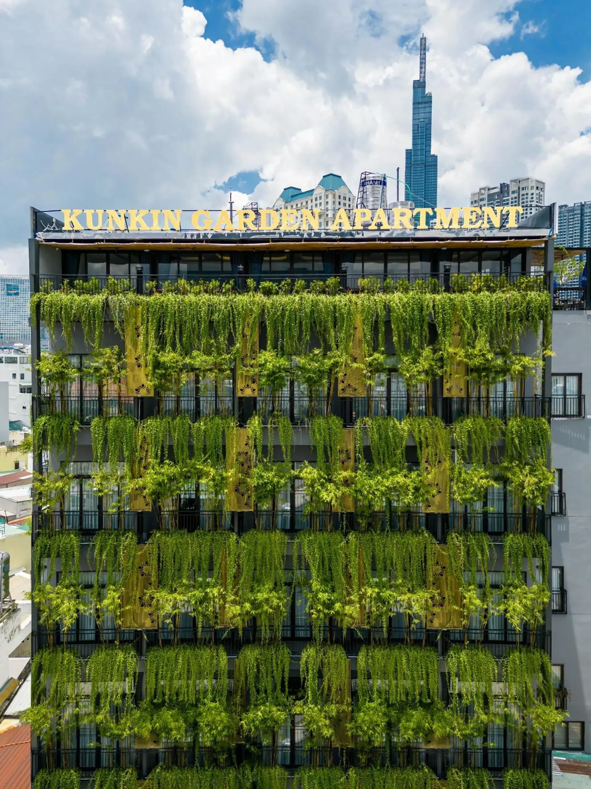 Property building in KunKin Garden Aparthotel Property building in KunKin Garden Aparthotel