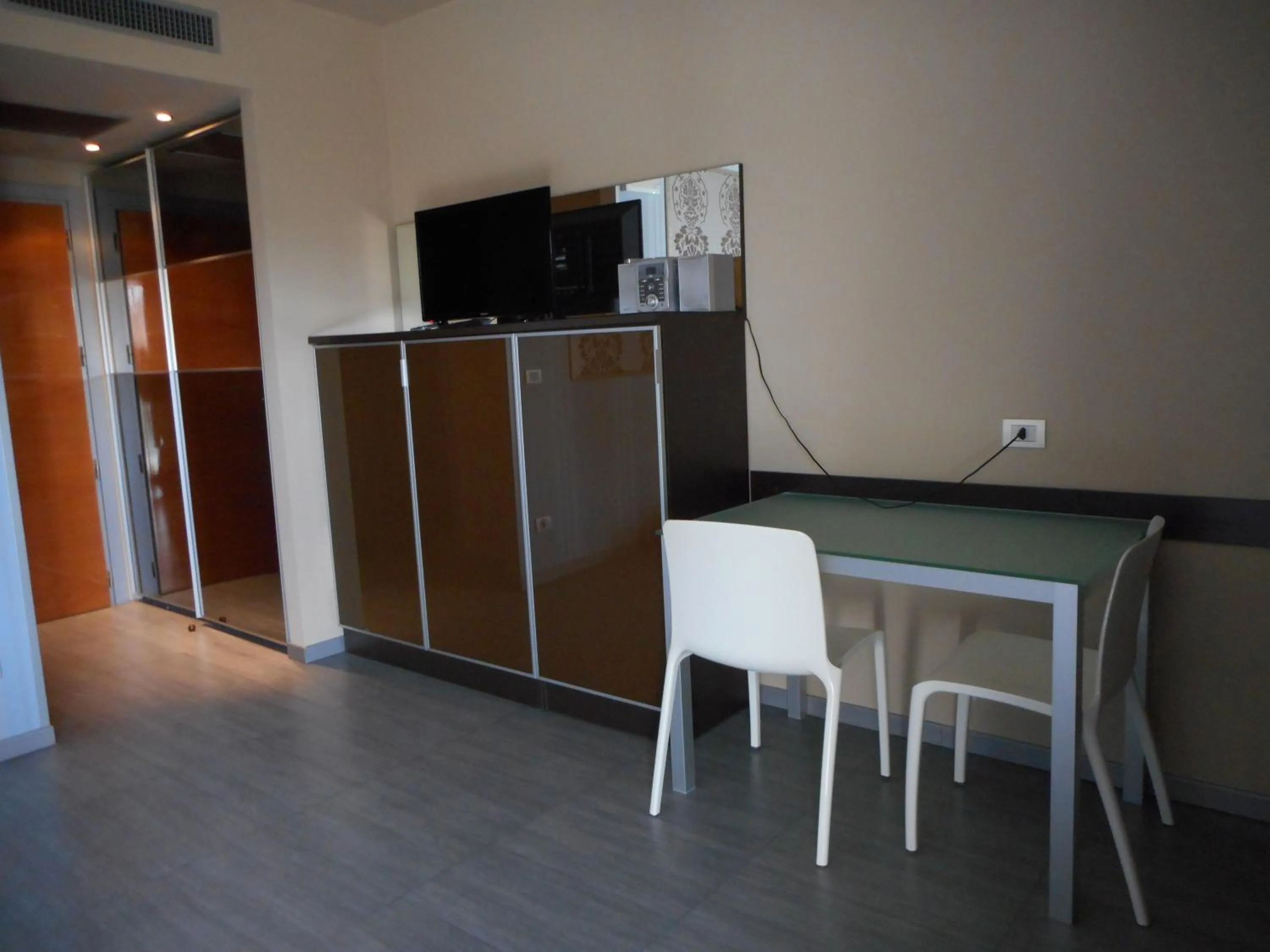 TV and multimedia in Residence San Marino