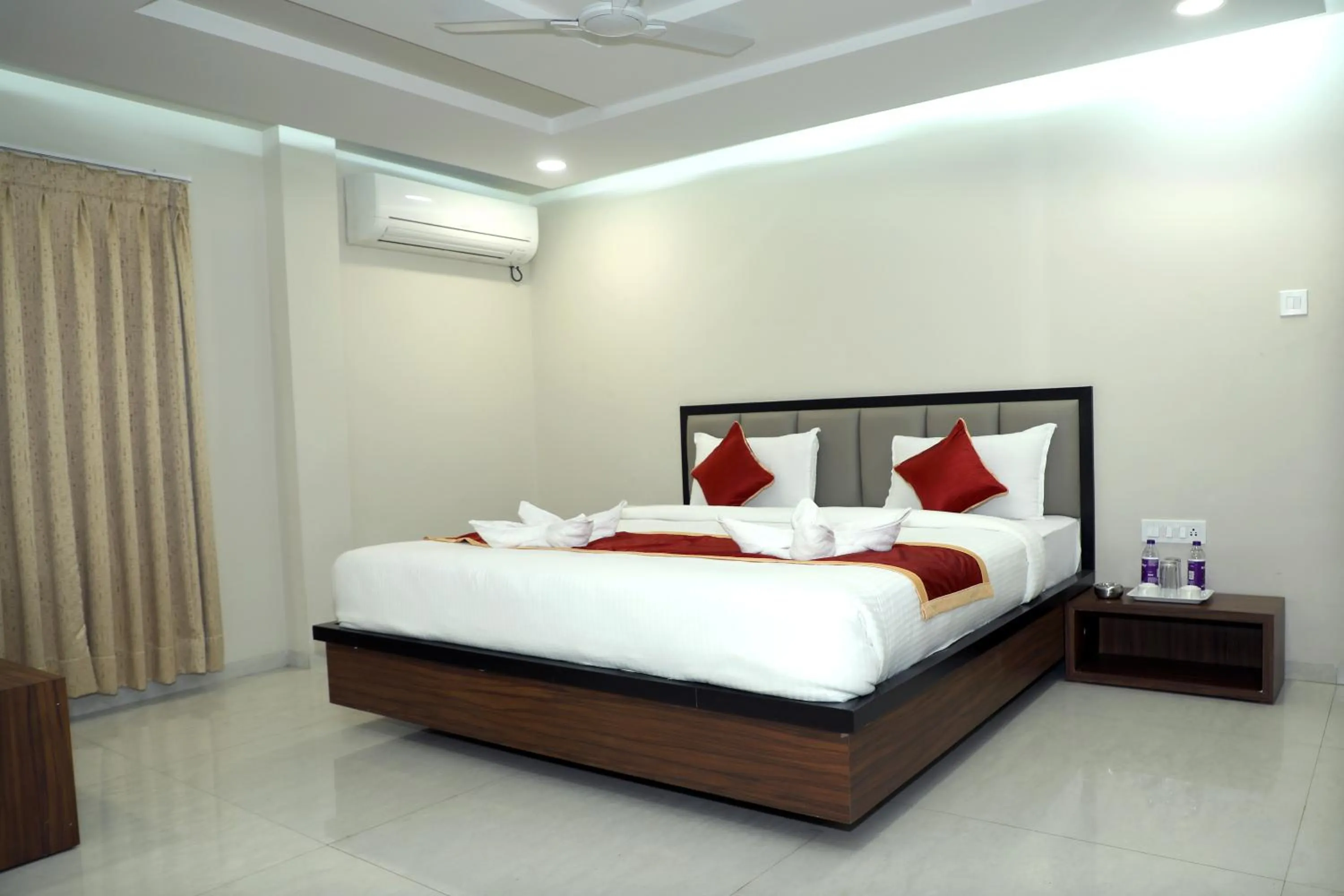 Bed in VOV Hotels Vijayapura Part Of Shubhashree Group